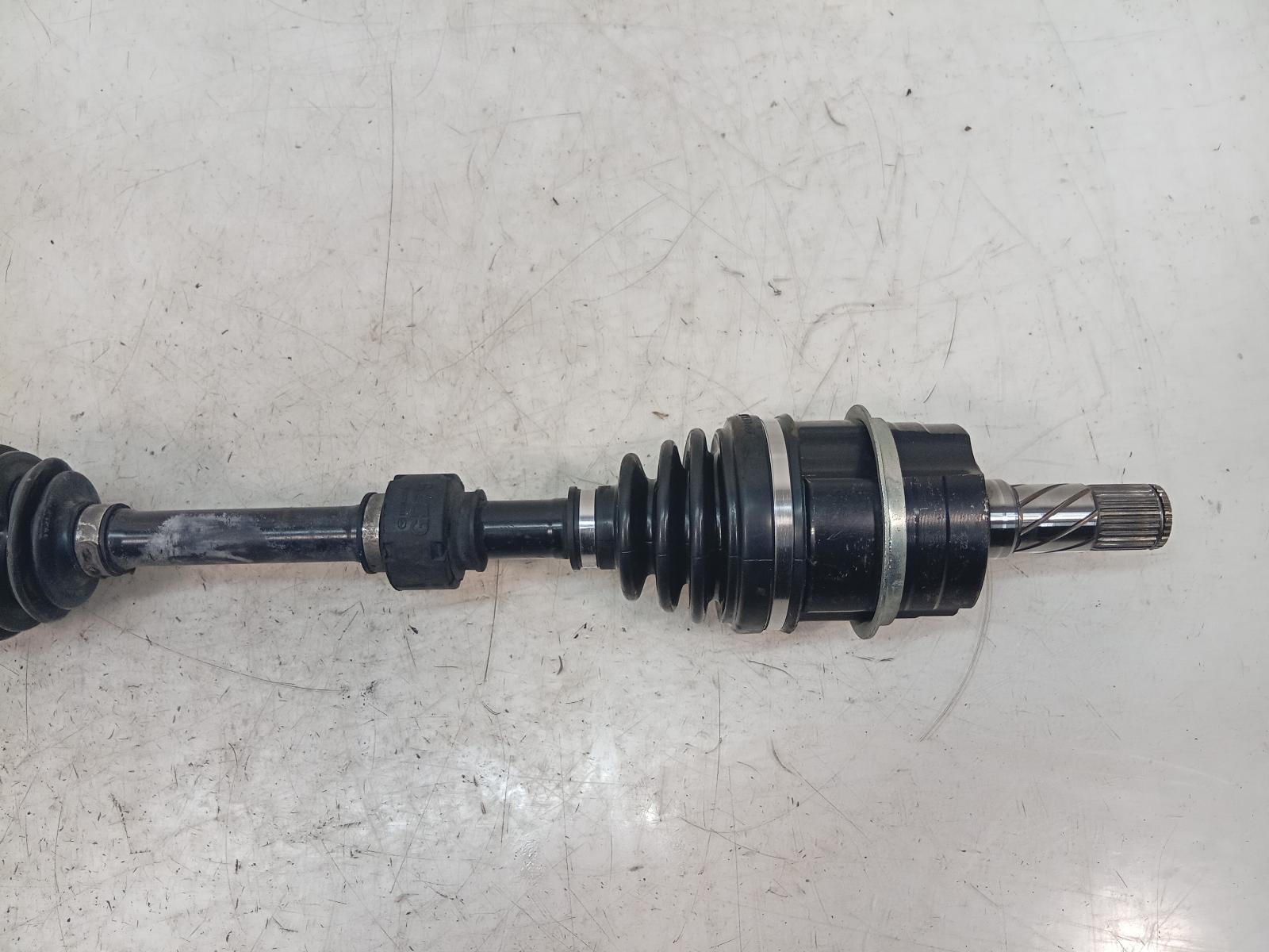 Left_Driveshaft