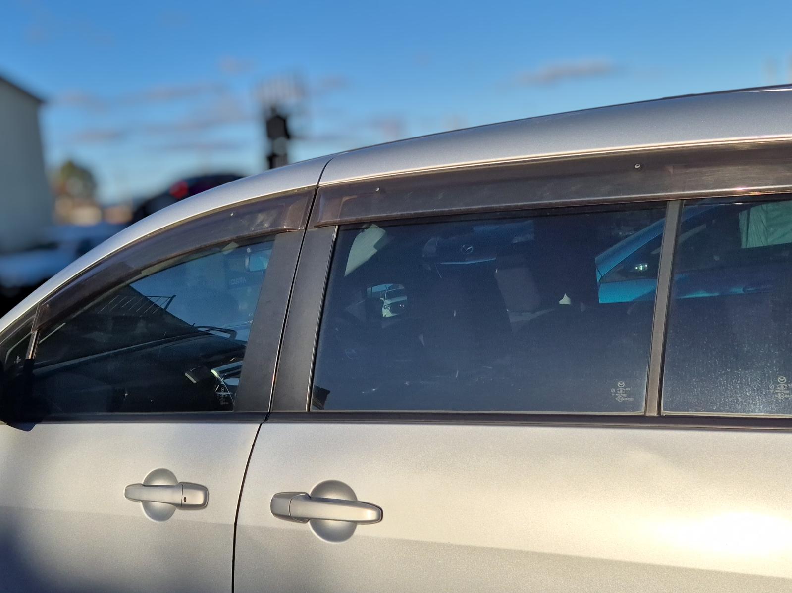 Left_Rear_Door_Window