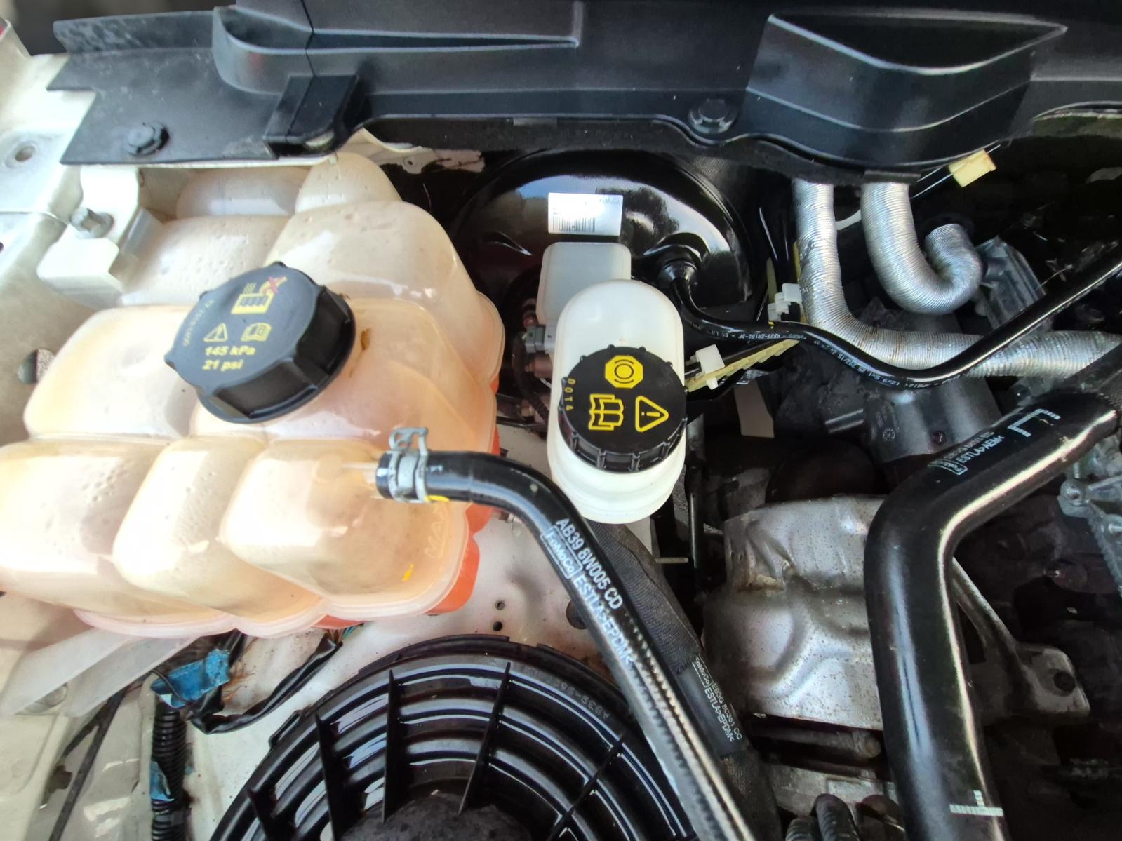 Master_Cylinder