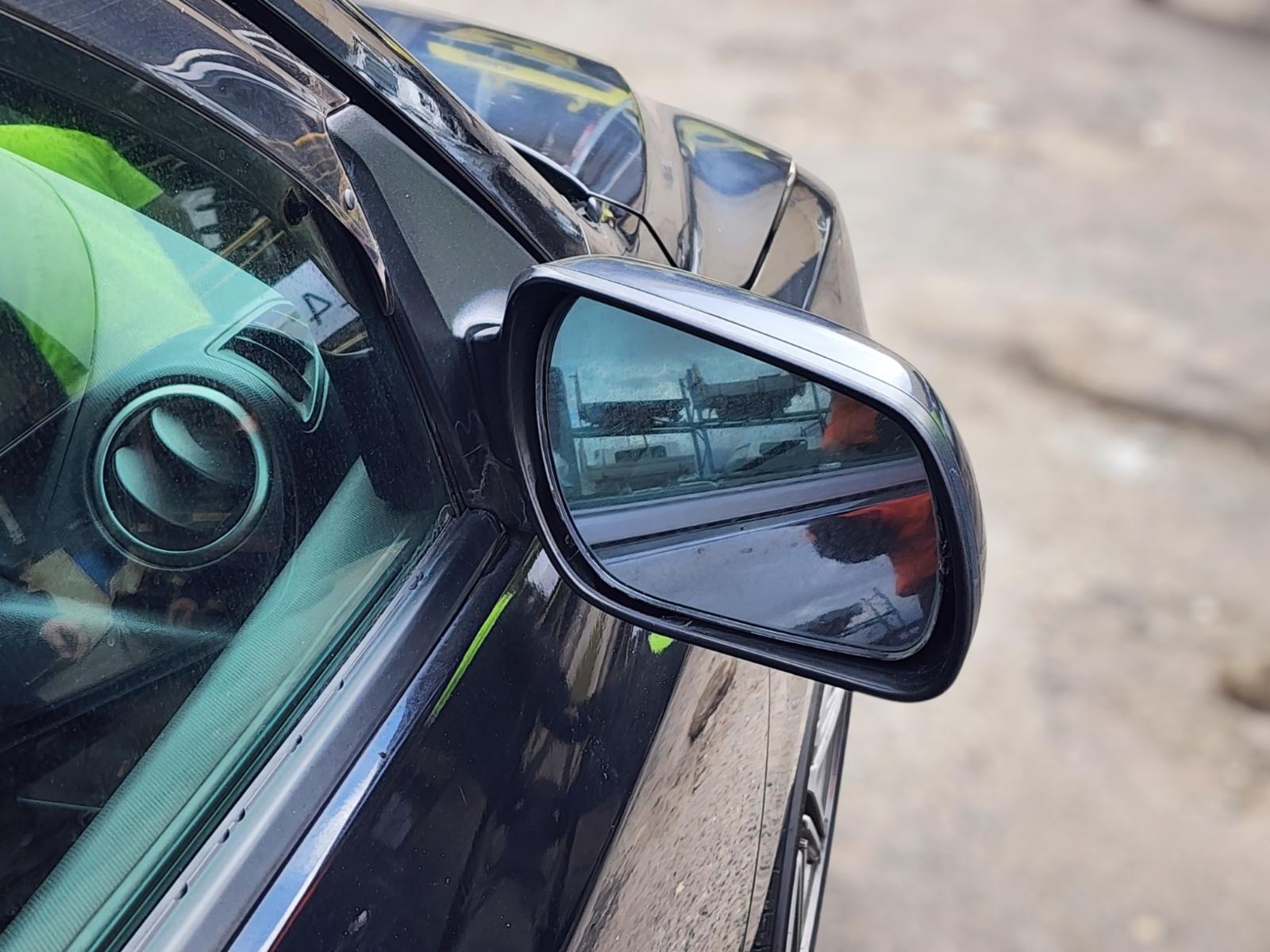Right Door Mirror