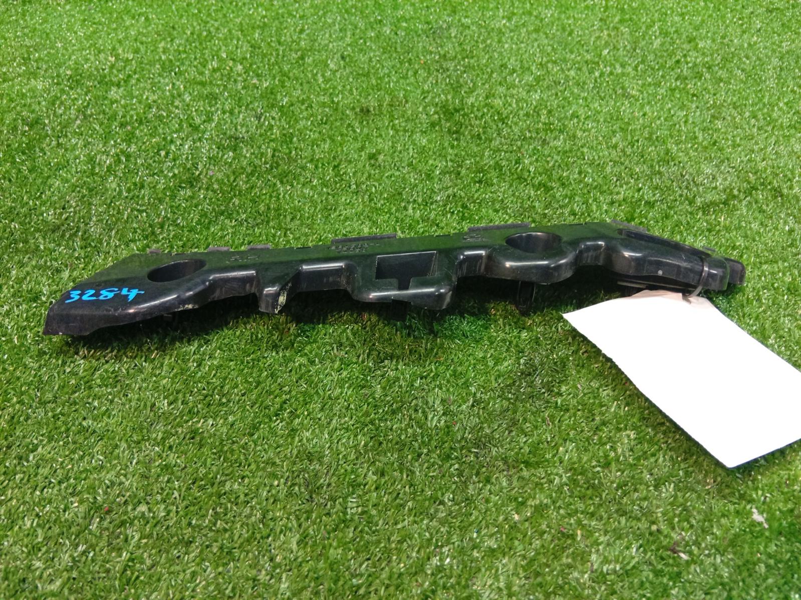 R Bar Bracket Reinfo