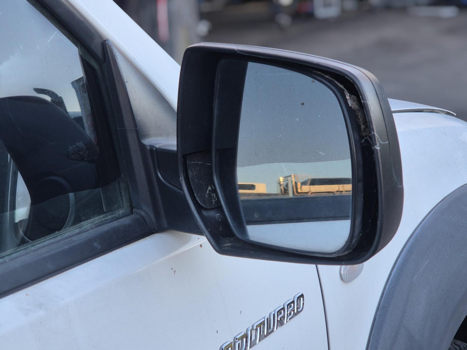 Right_Door_Mirror