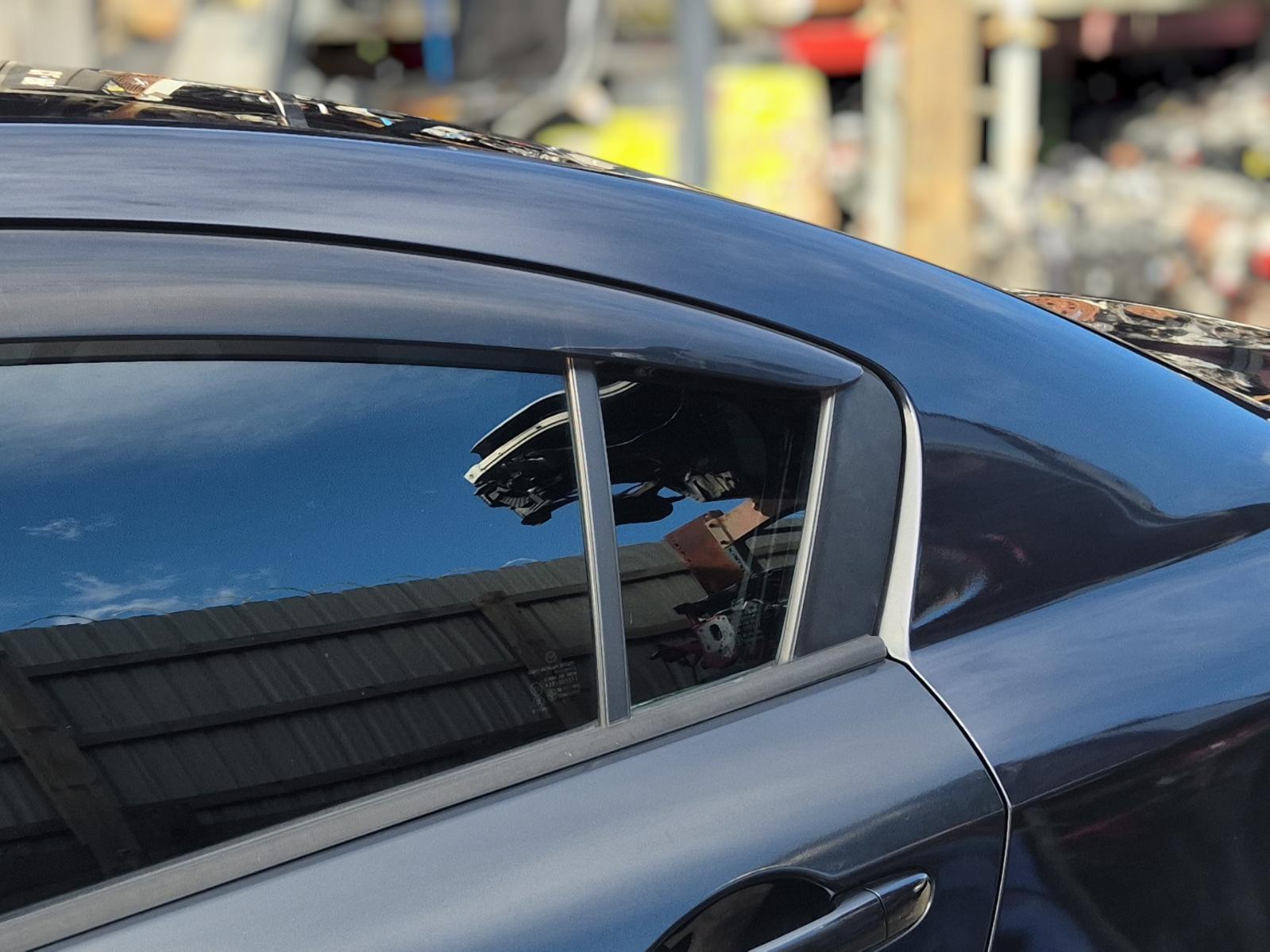 Left_Rear_1q_Door_Glass