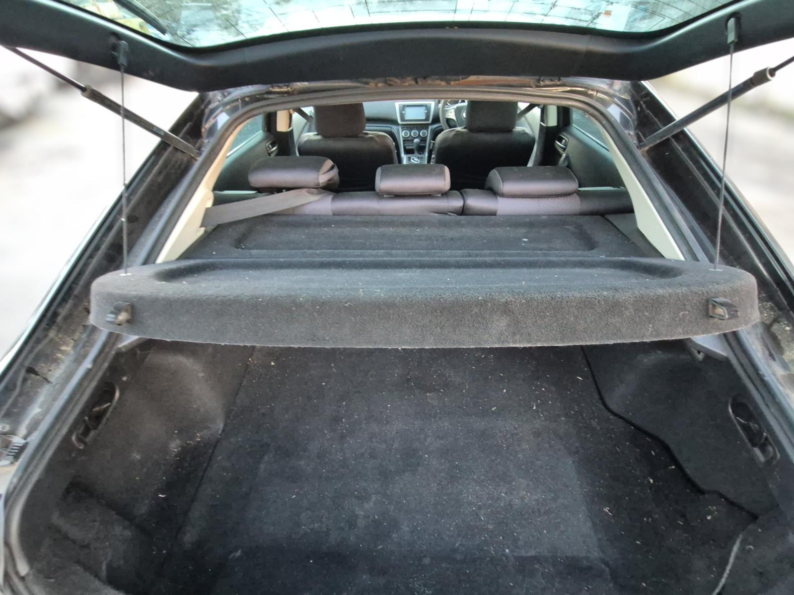 Parcel_Shelf_Cargo_Blind