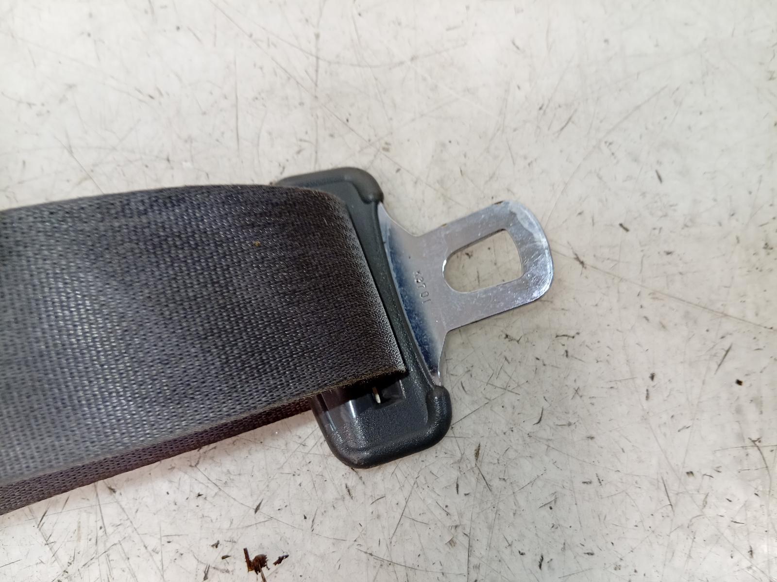 Seat_Belt_Stalk