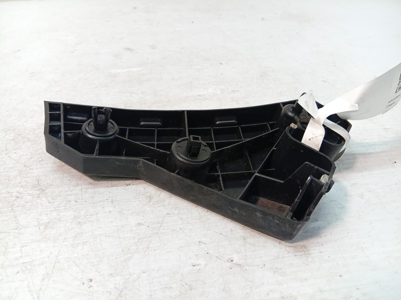 F_Bar_Reinforc_Brack