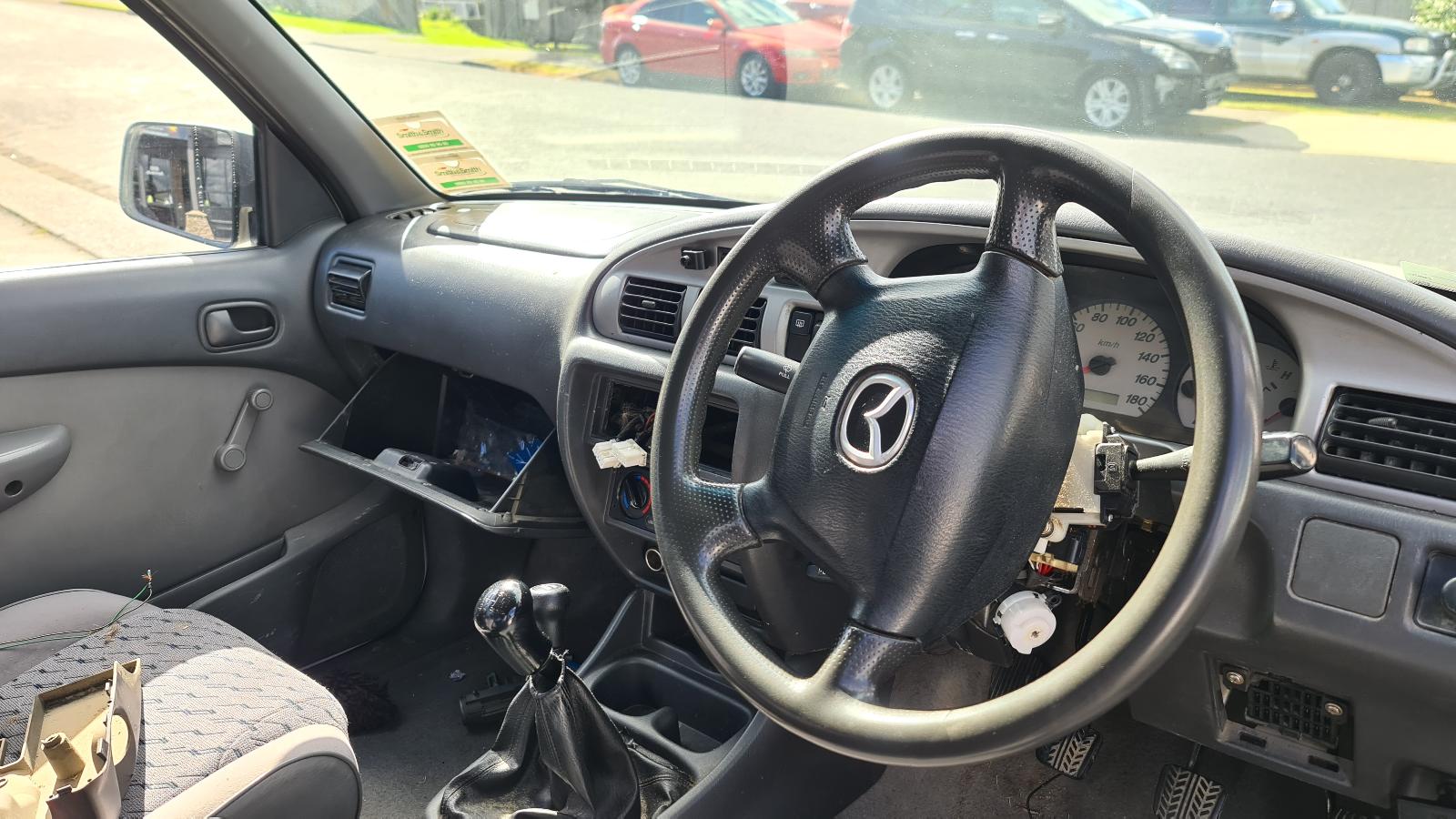 Mazda Bounty - UN 1999-2006