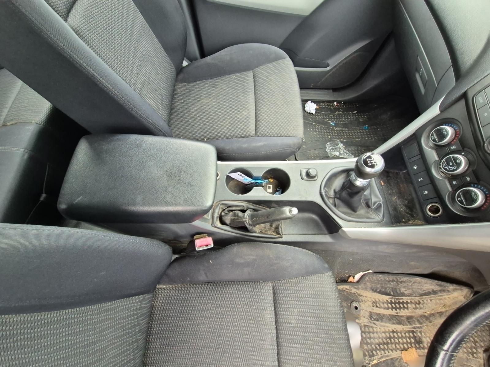 Mazda BT50 - UN 2006-2011