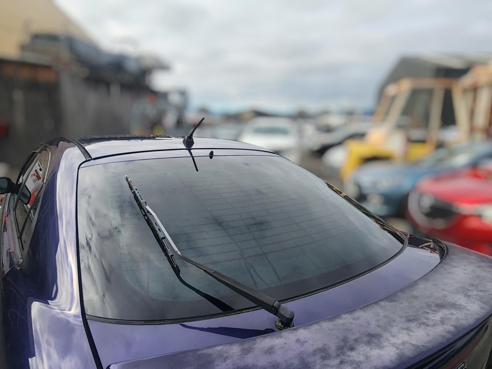Rear_Tailgate_Glass