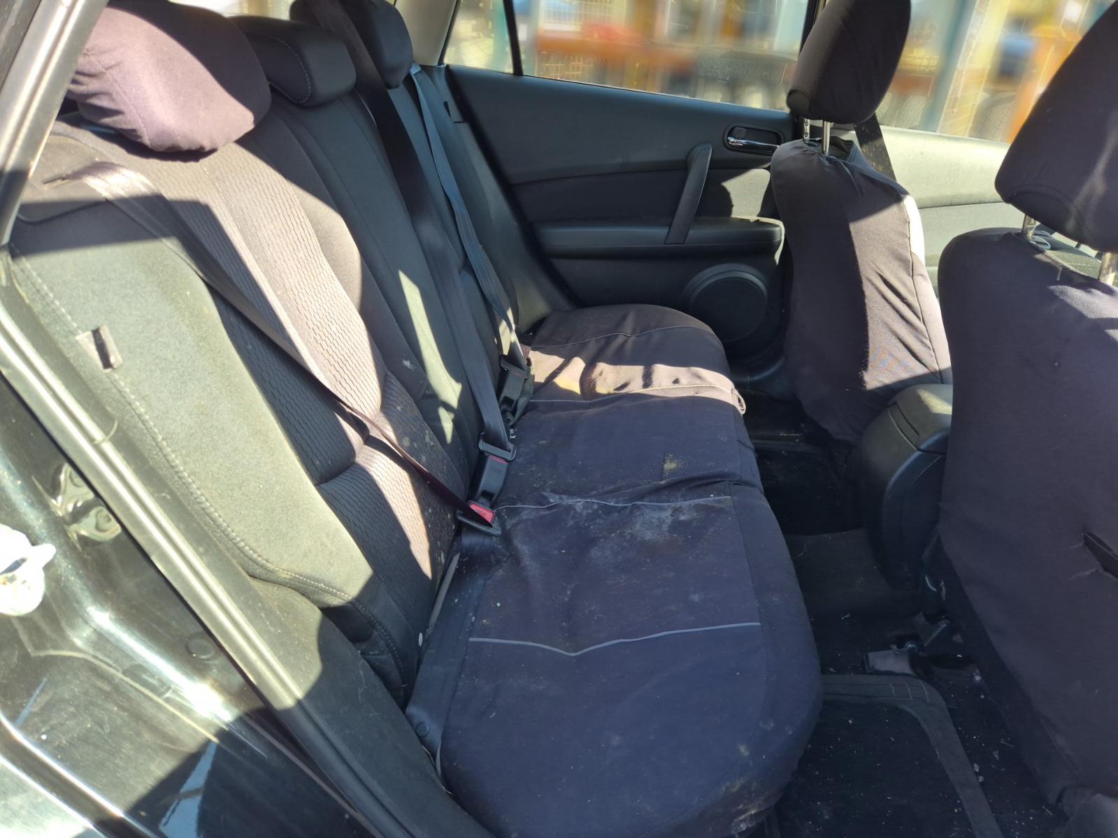 Seat_Belt_Stalk