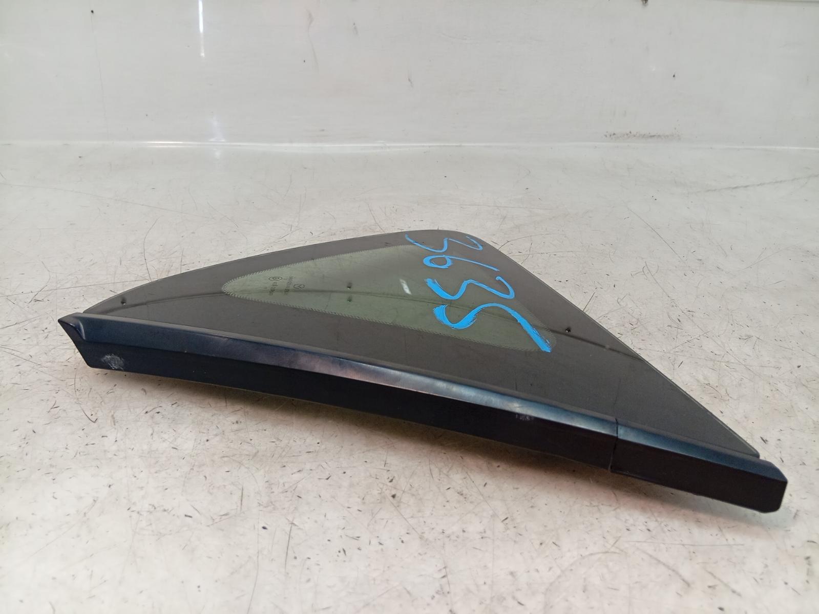 Right_Rear_Side_Glass