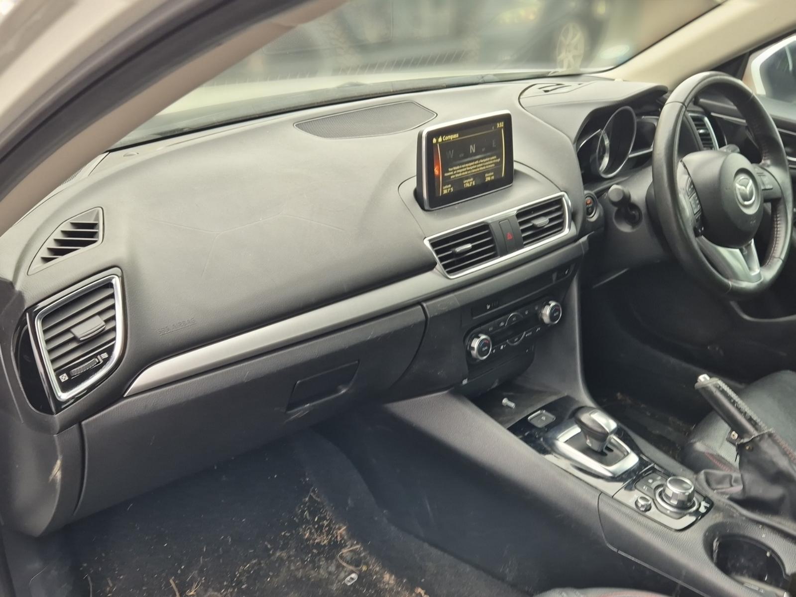 Glove_Box