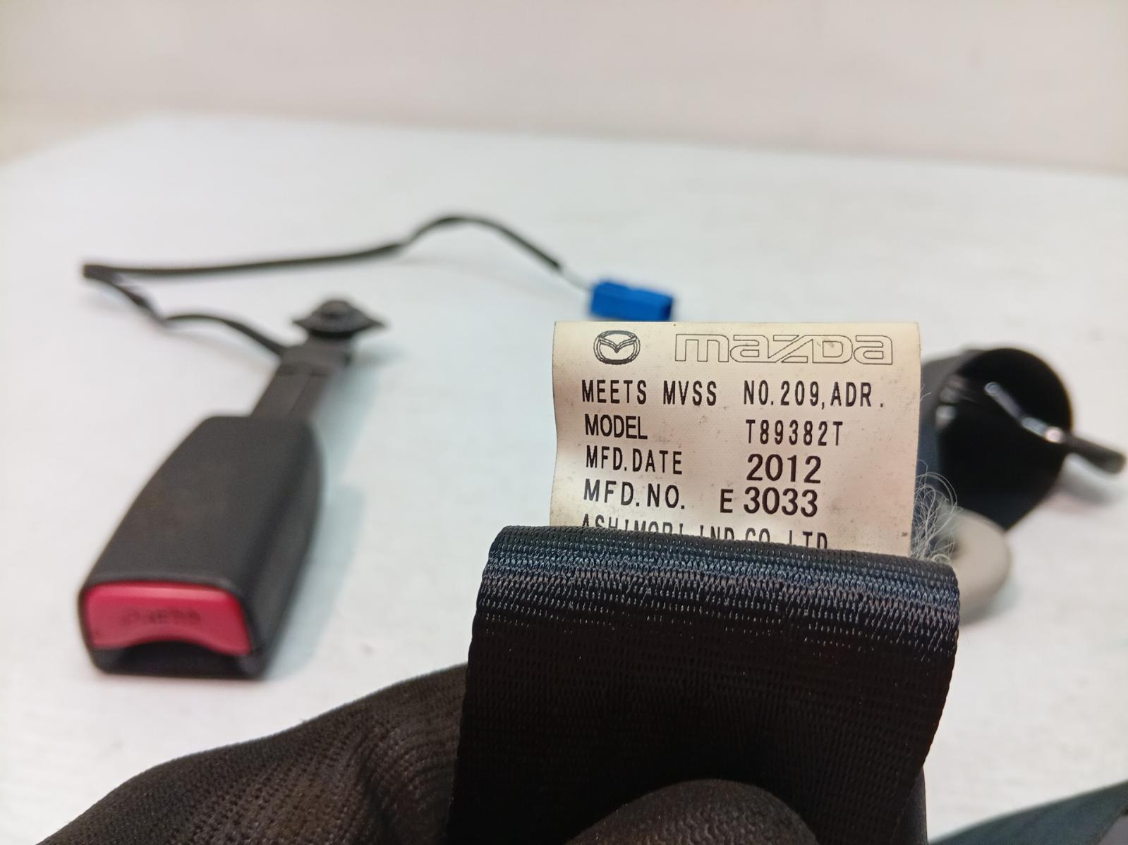 Seat_Belt_Stalk