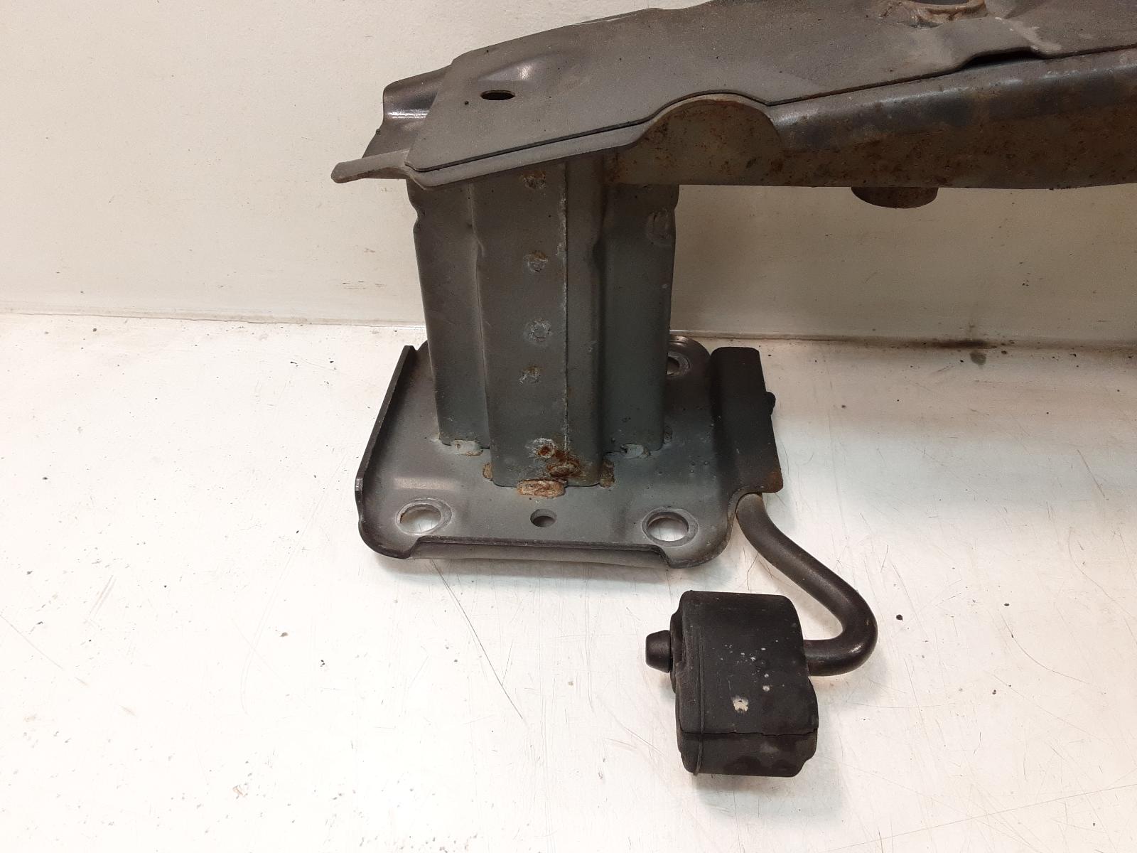 R_Bar_Bracket_Reinfo