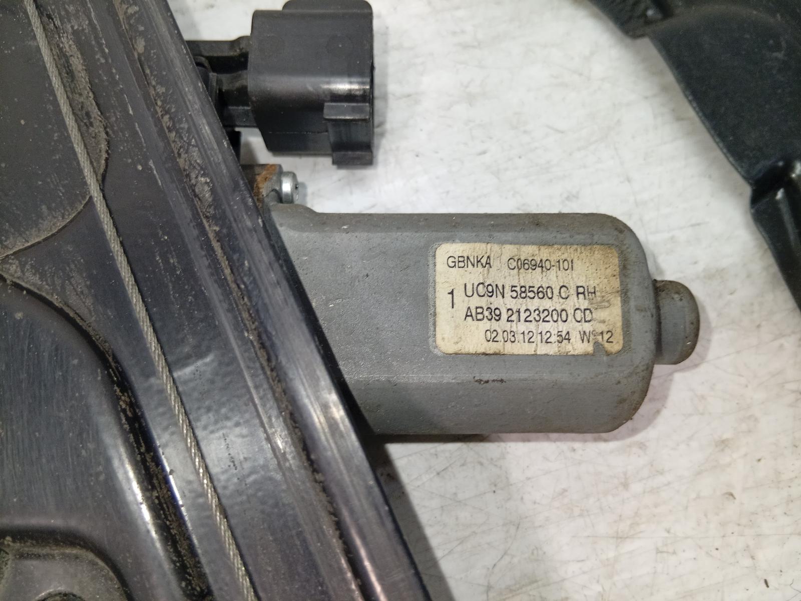 Right_Front_Window_Reg_Motor