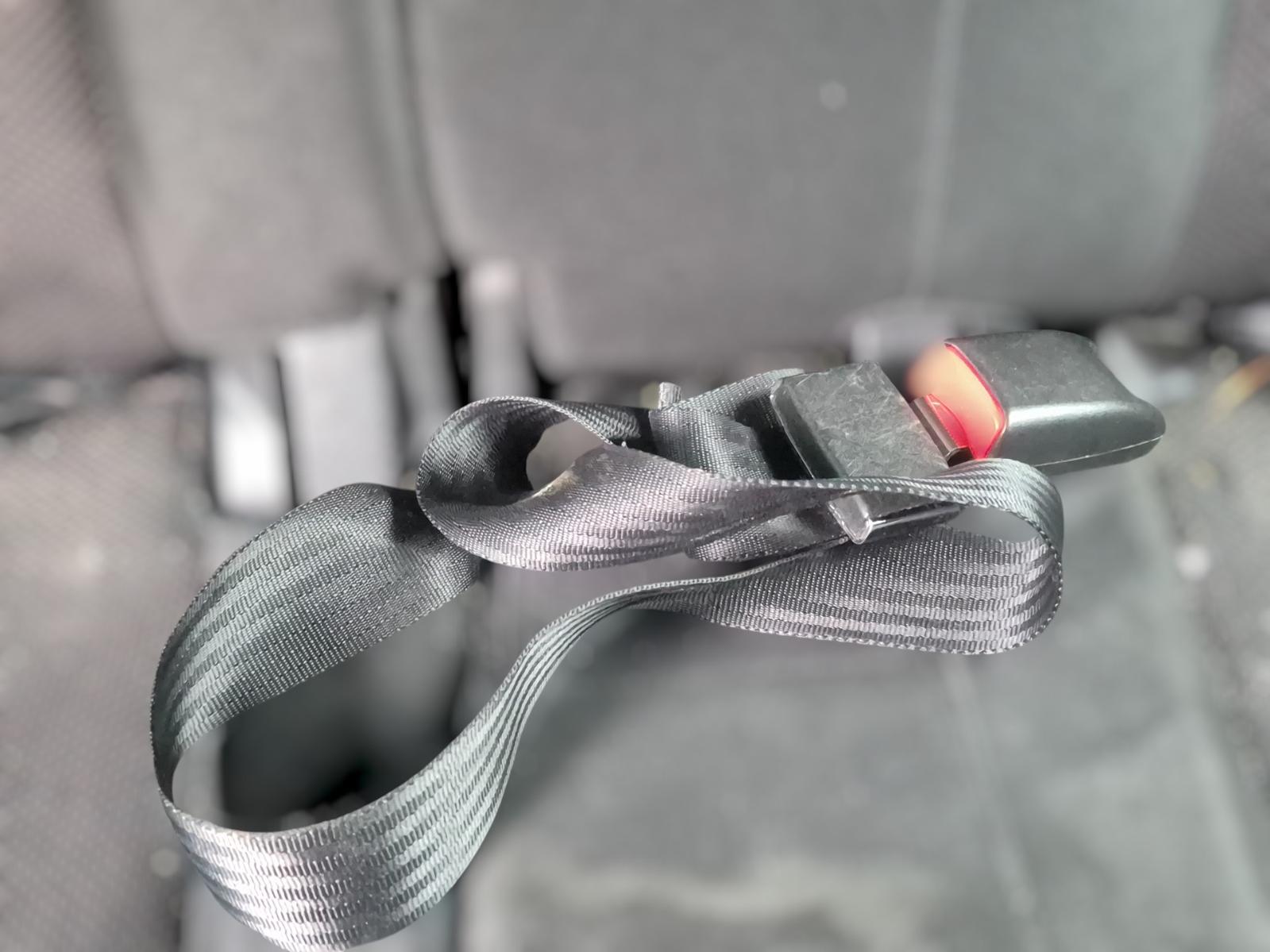 Seat_Belt_Stalk