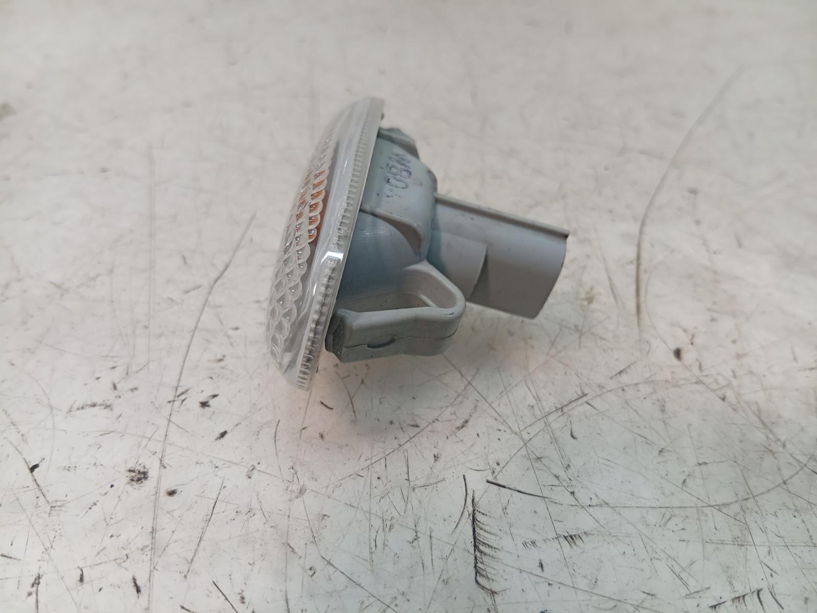 Left_Indicator_Fog_Side