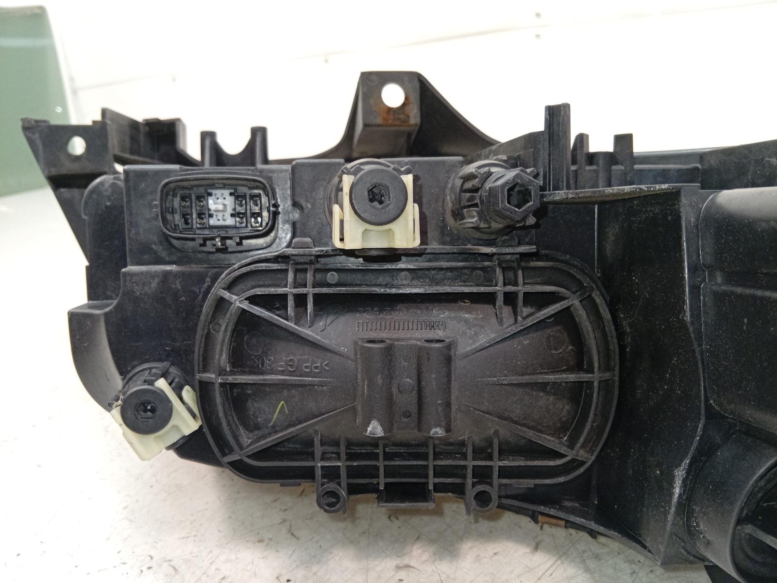Left_Headlamp
