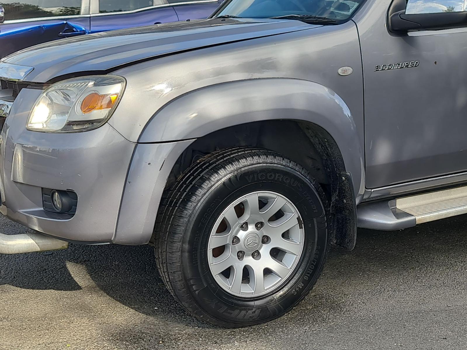 Mazda BT50 - UN 2006-2011