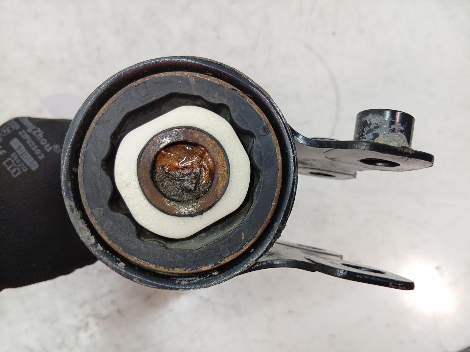 Left_Front_Lower_Control_Arm