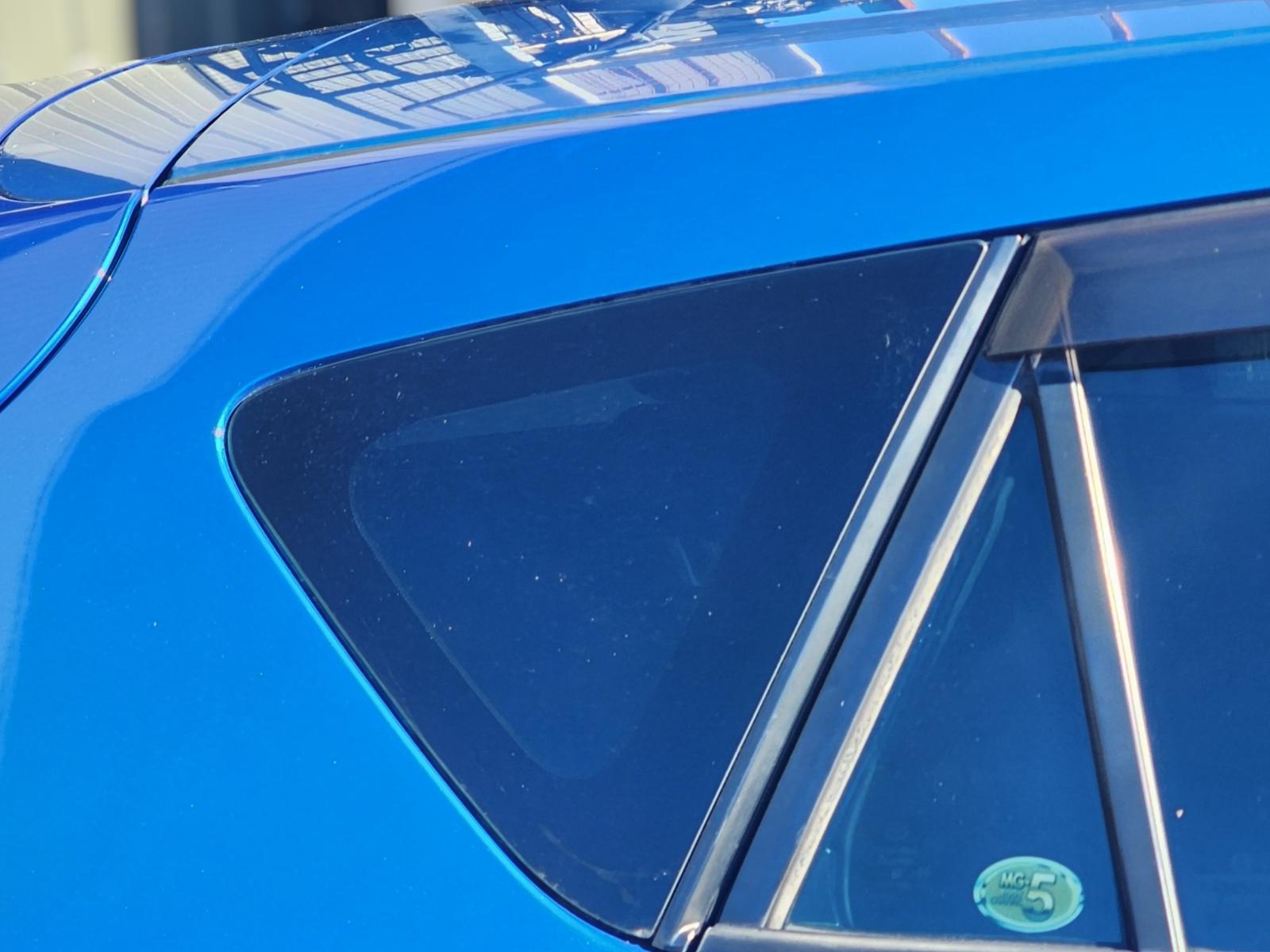 Right_Rear_Side_Glass