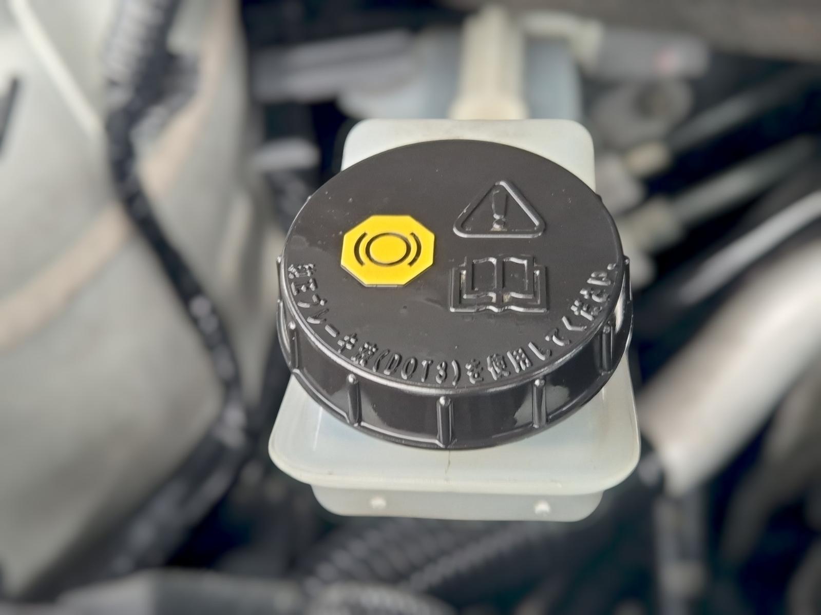 Master_Cylinder