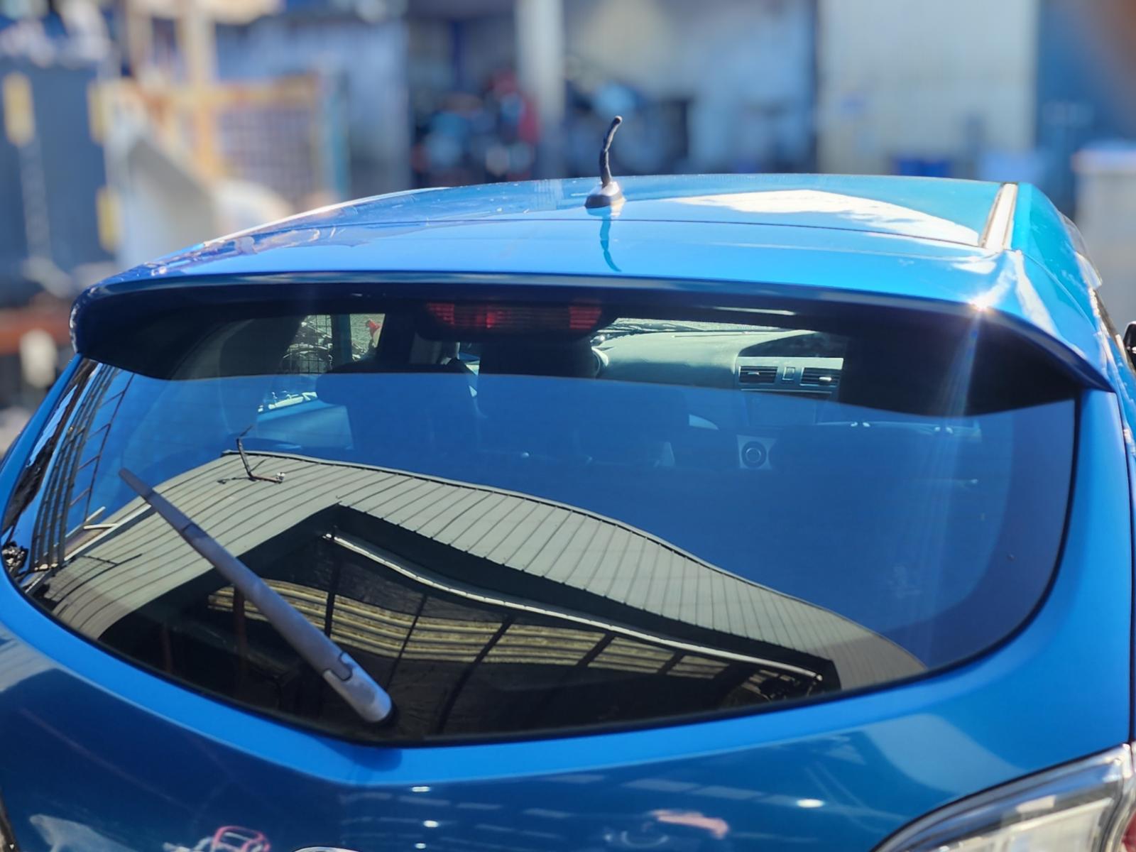 Rear_Tailgate_Glass