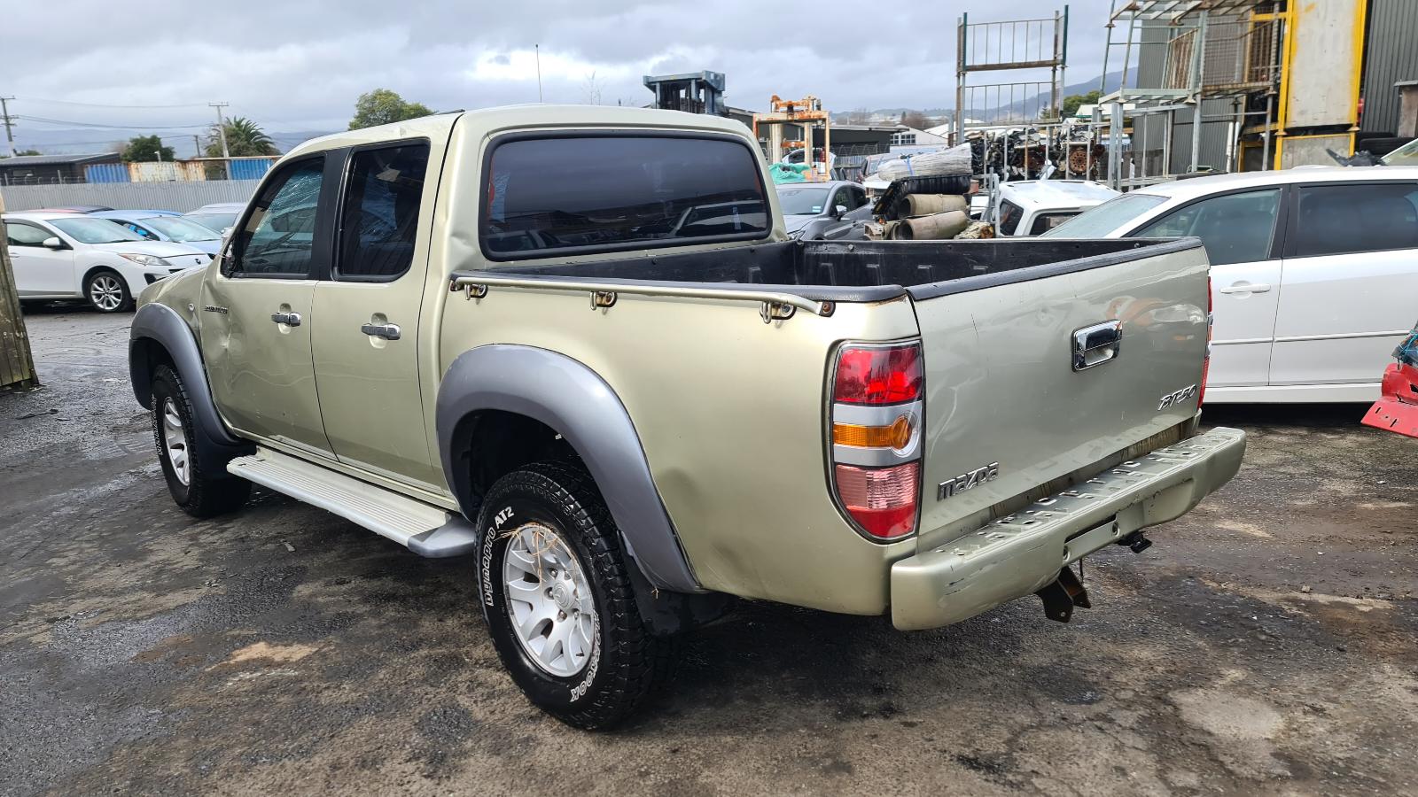 Mazda BT50 - UN 2006-2011