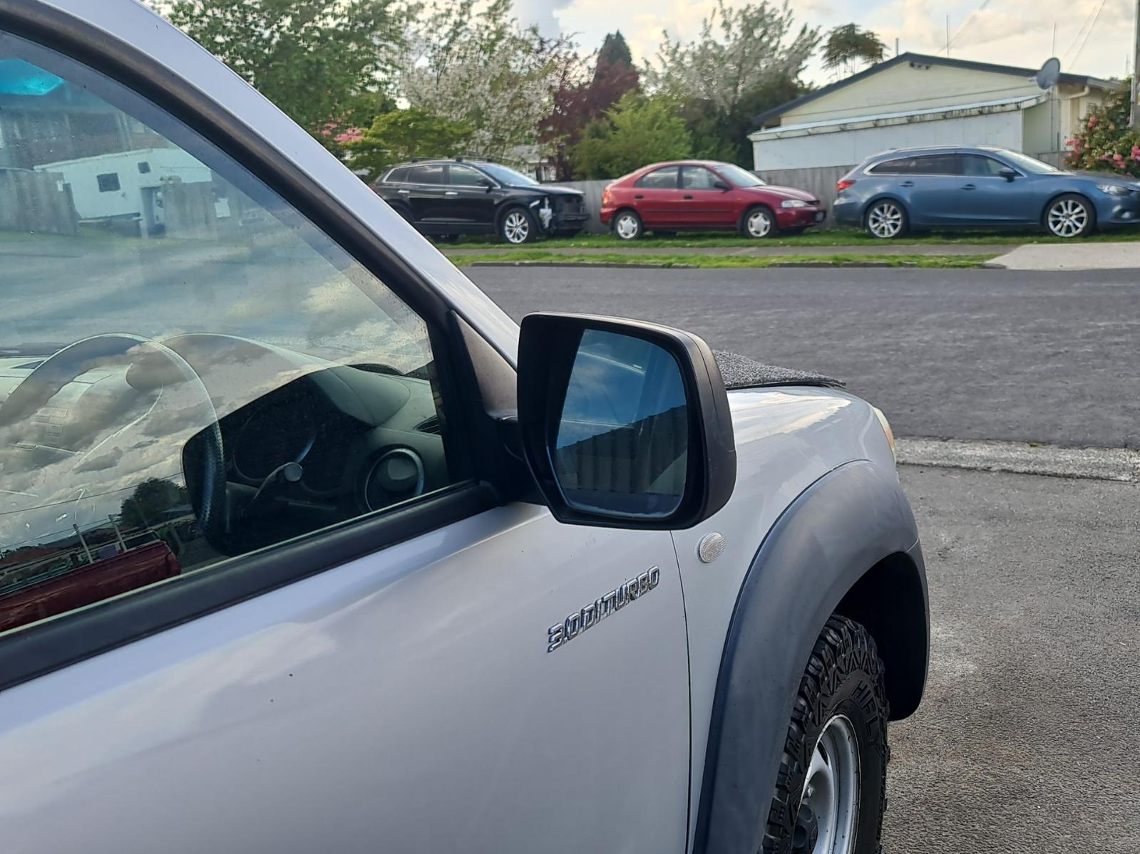 Mazda BT50 - UN 2006-2011