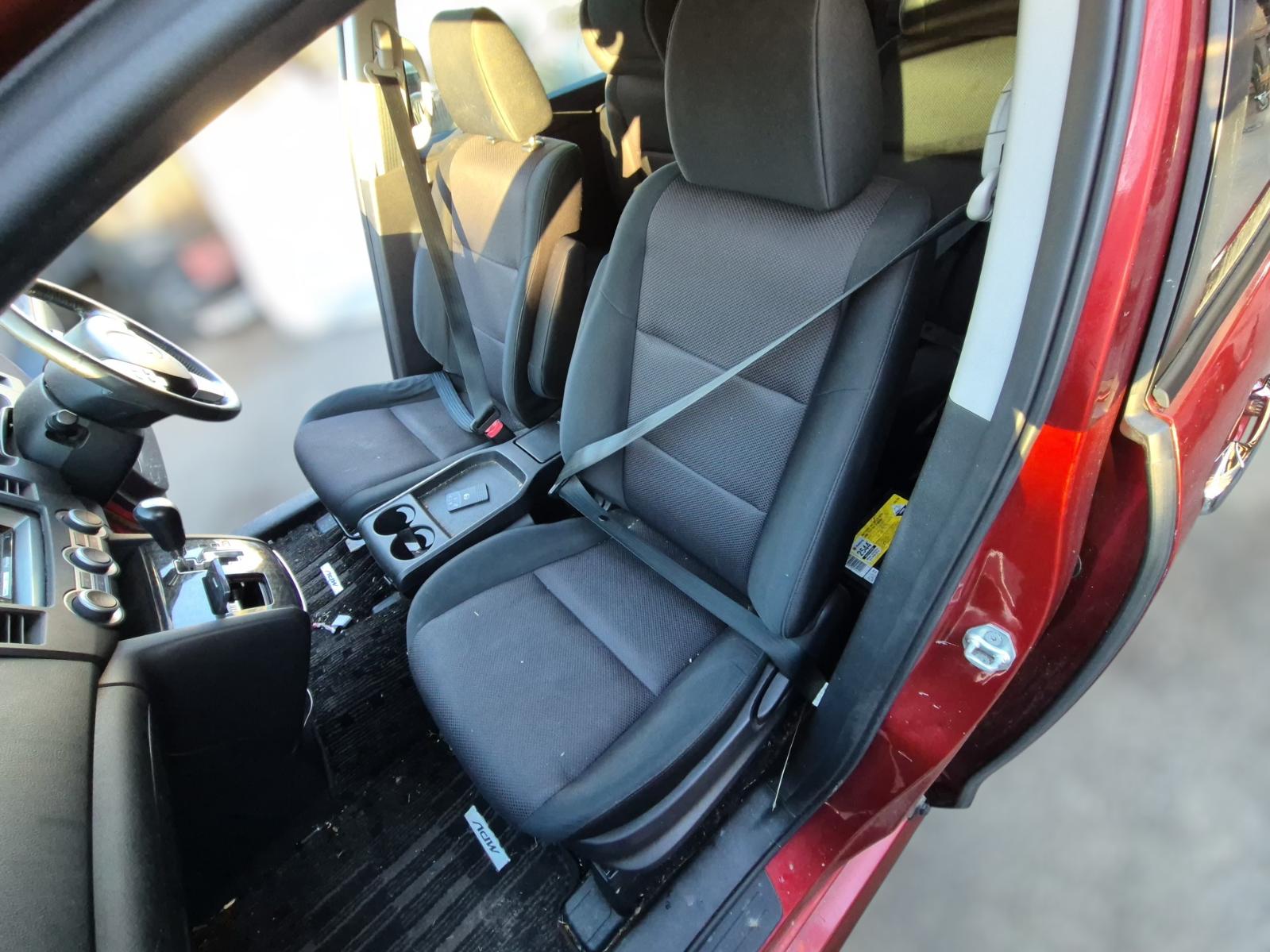 Seat_Belt_Stalk