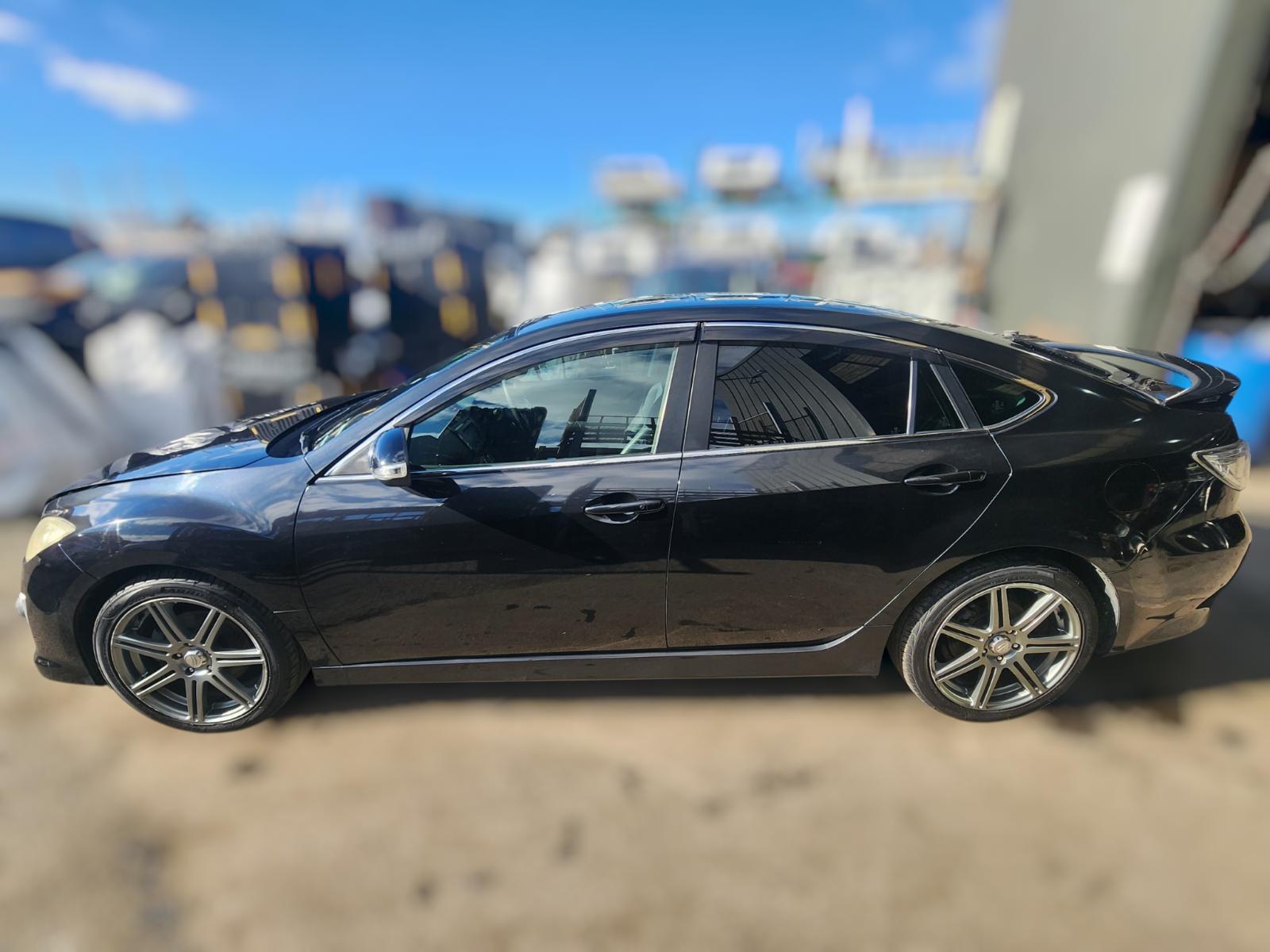 Left_Rear_Door_Sliding