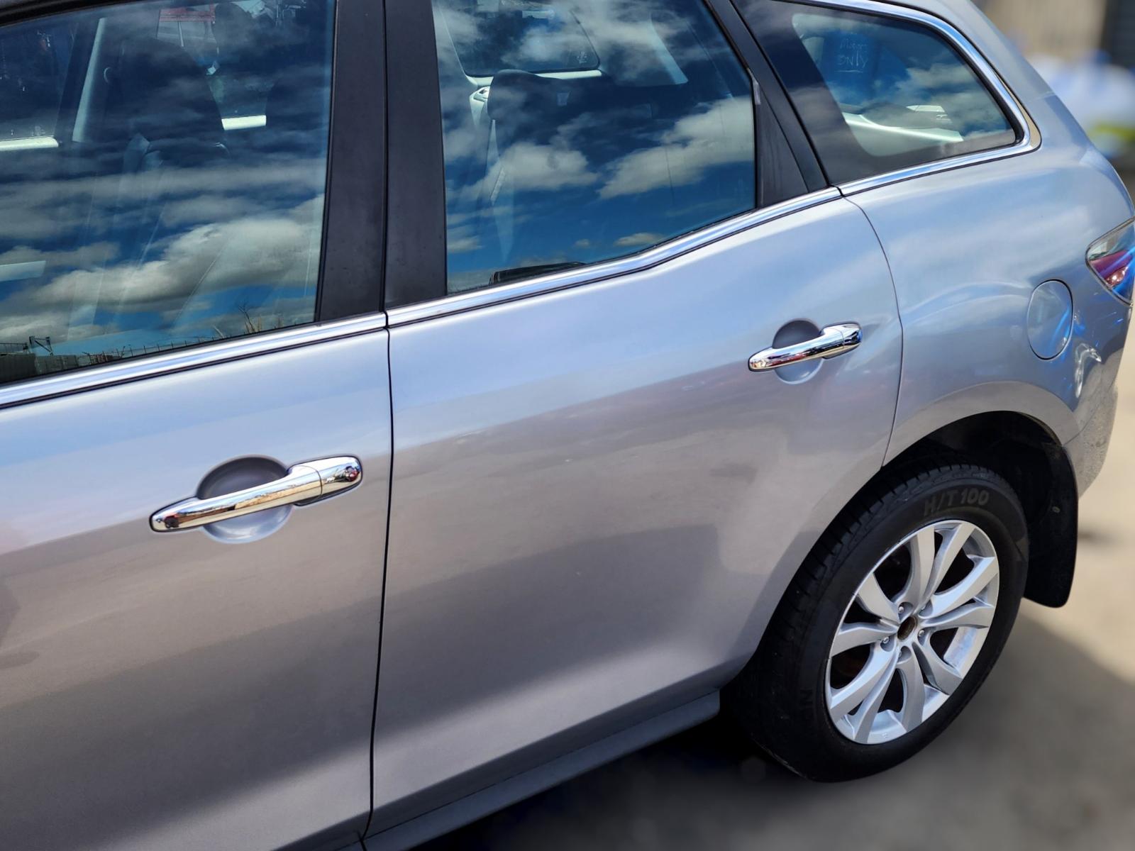 Right Rear Door Sliding