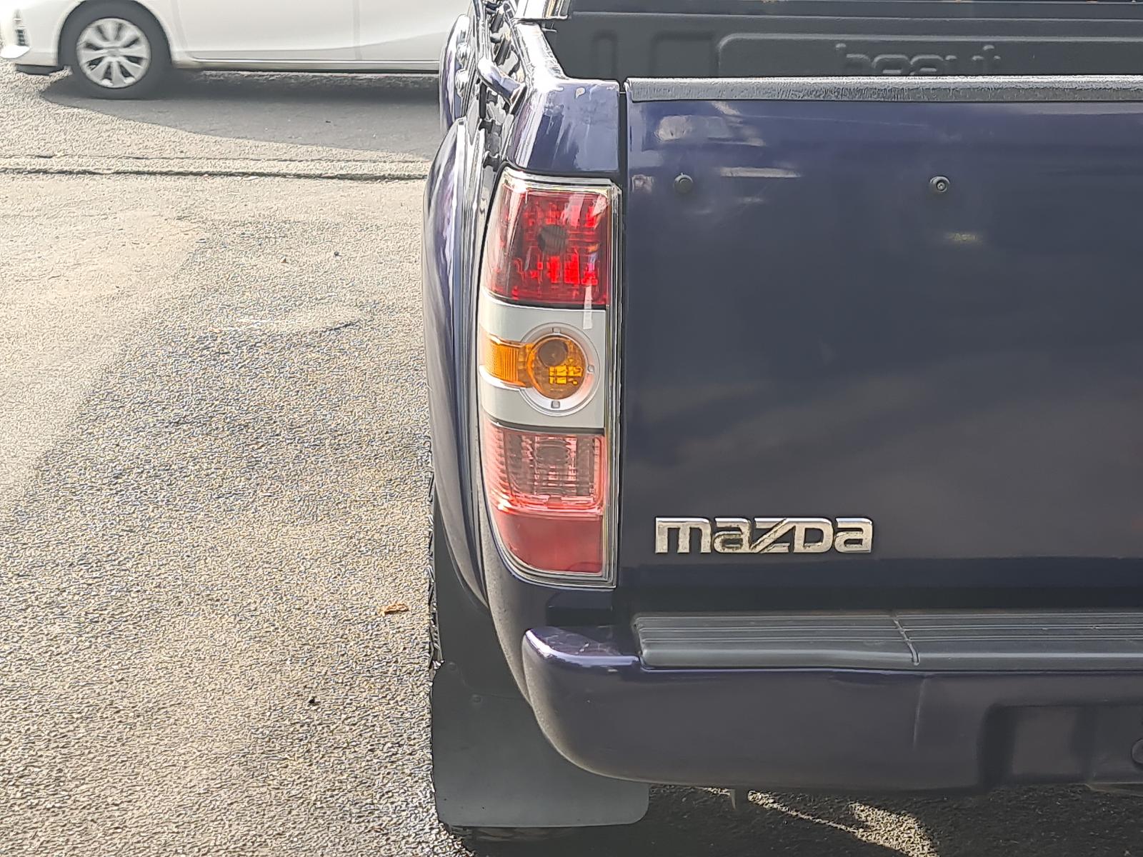 Mazda BT50 - UN 2006-2011