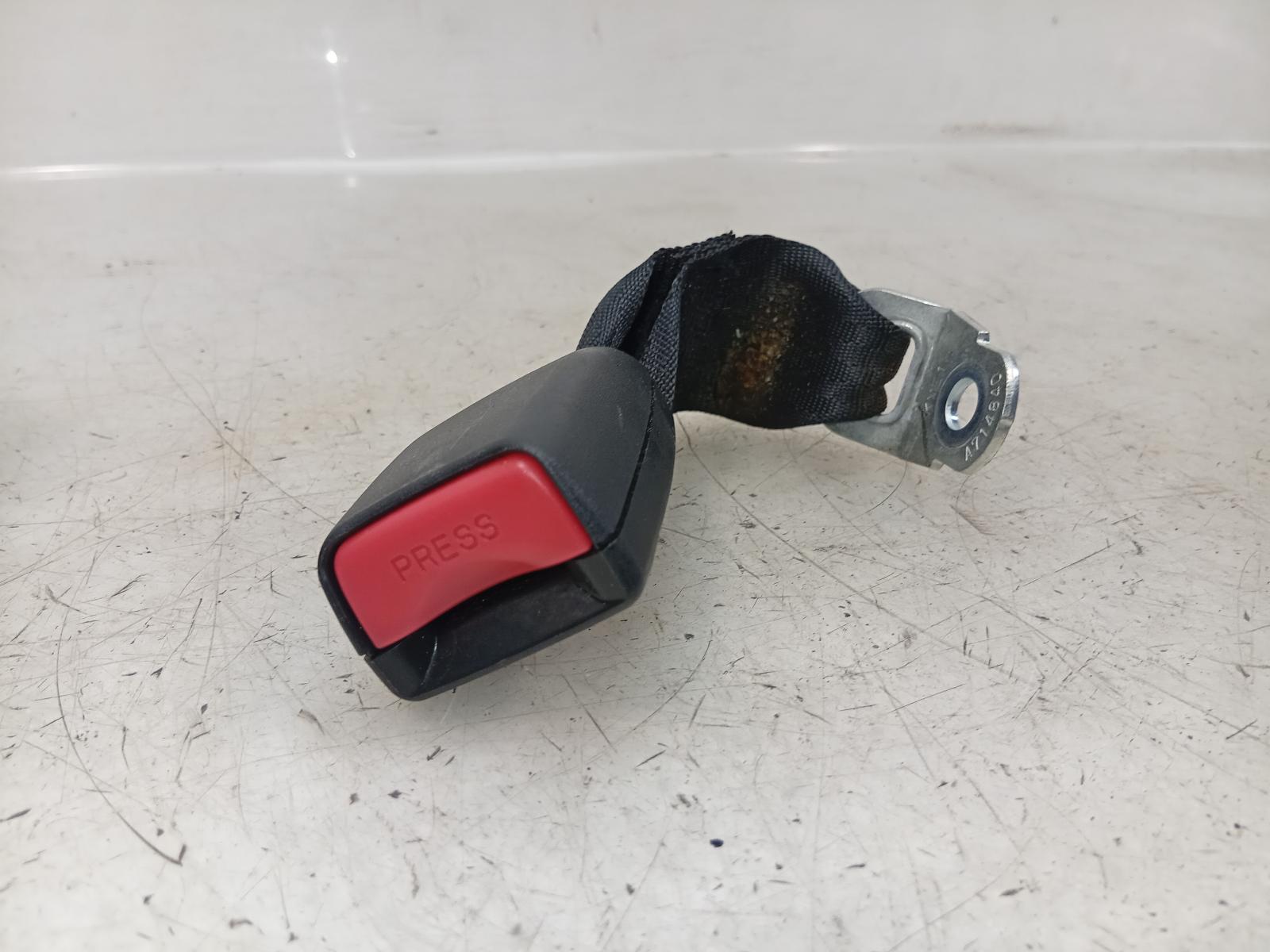 Seat_Belt_Stalk