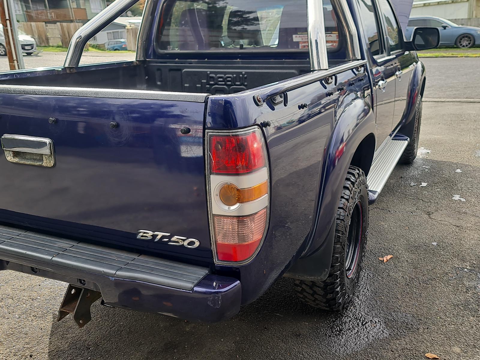 Mazda BT50 - UN 2006-2011