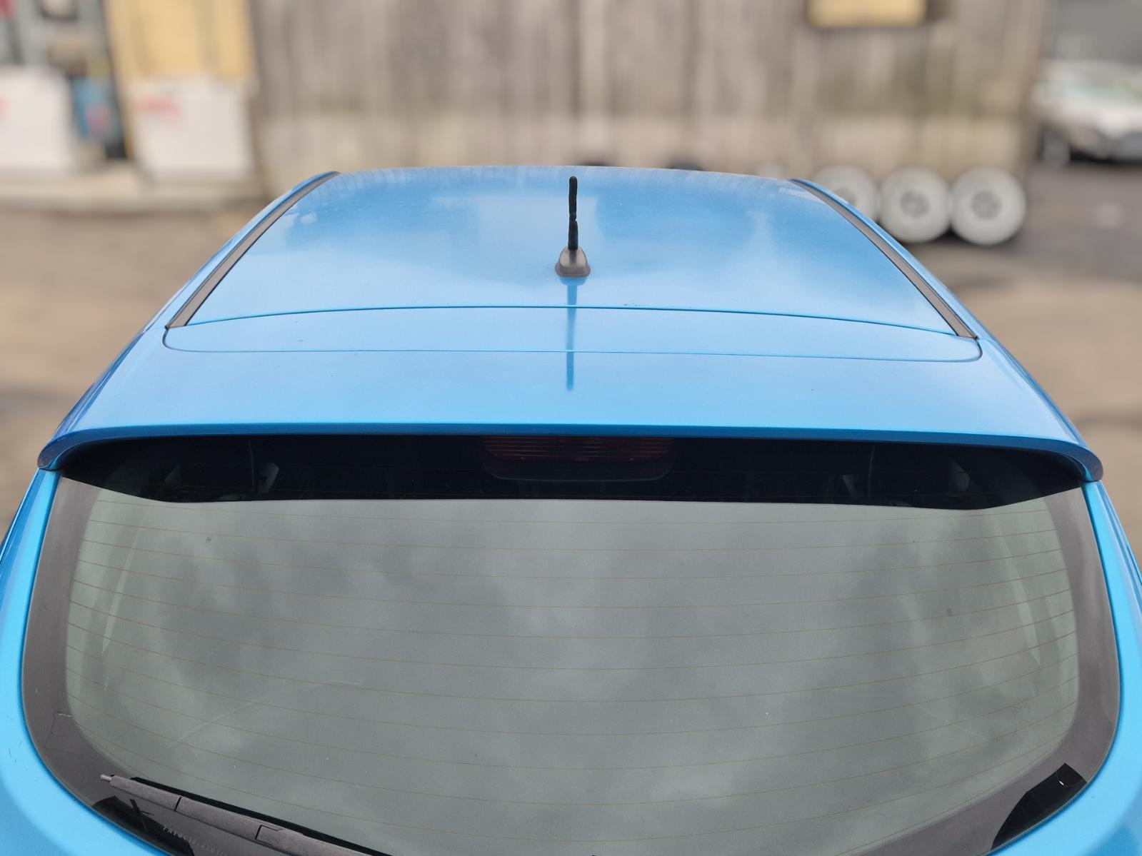 Rear_Spoiler