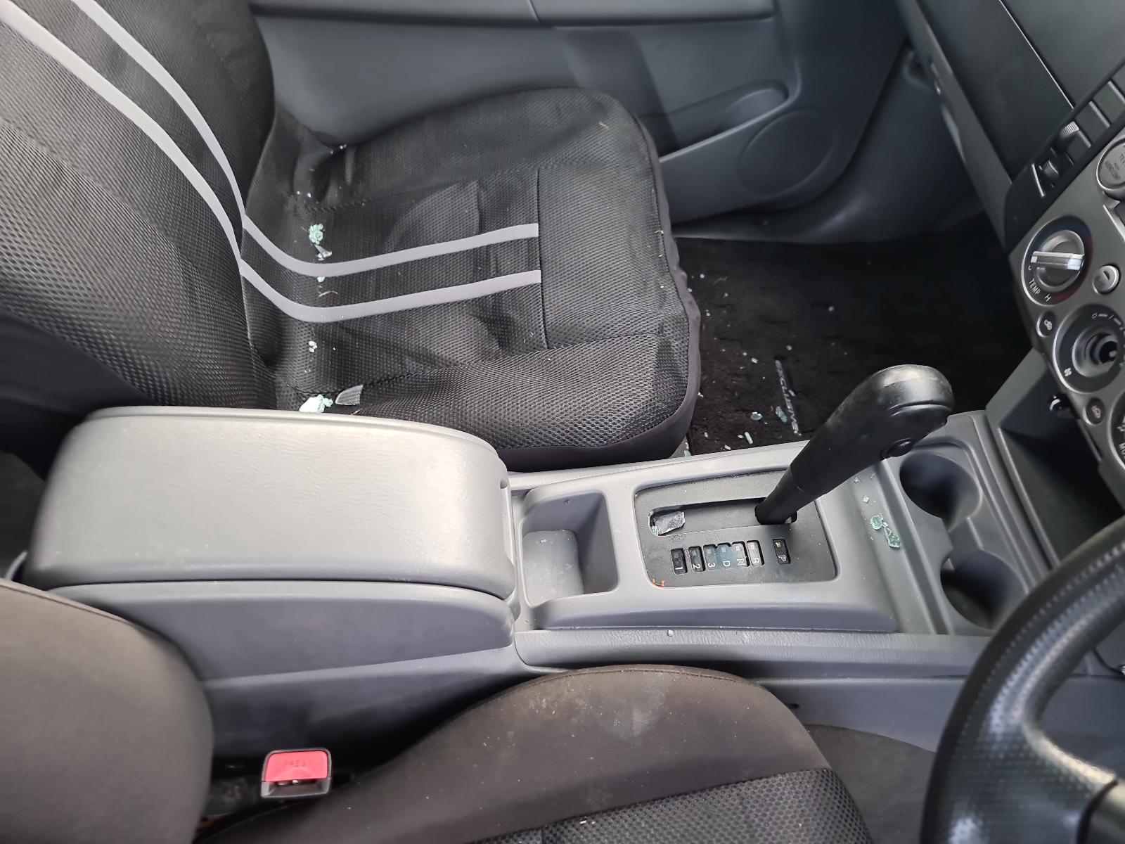 Mazda BT50 - UN 2006-2011