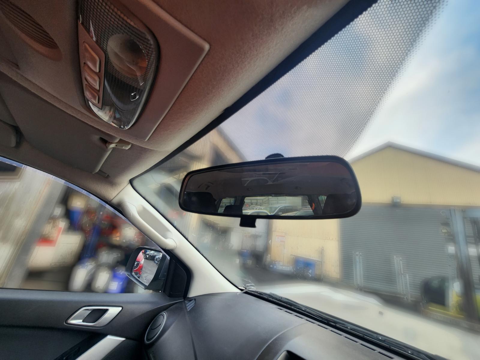Interior_Mirror