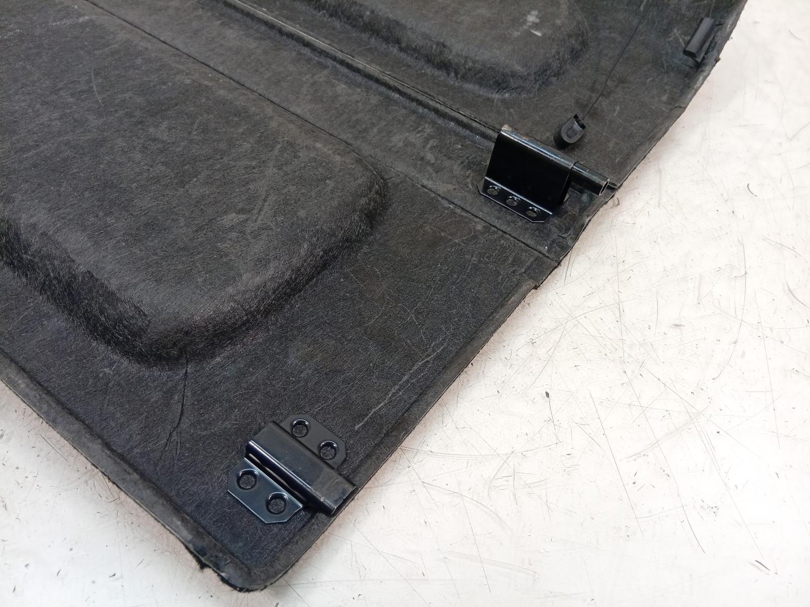 Parcel_Shelf_Cargo_Blind