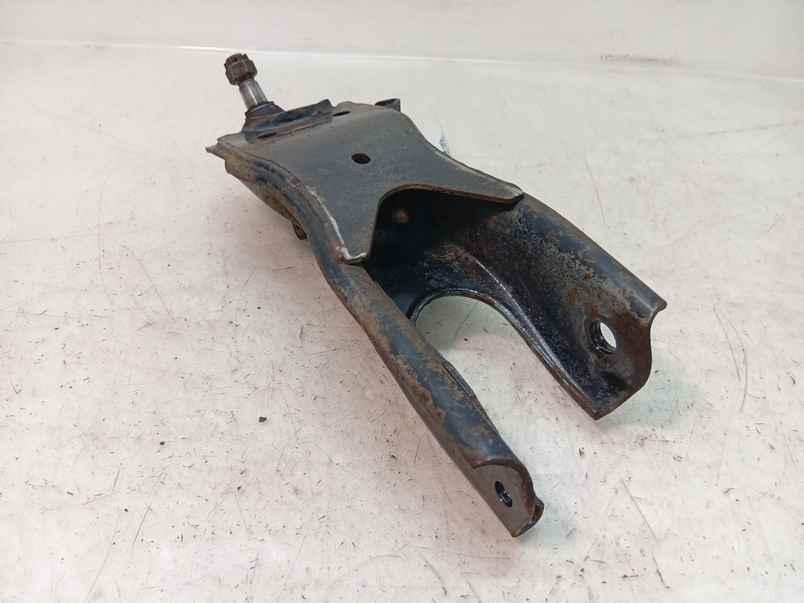 Right_Front_Lower_Control_Arm