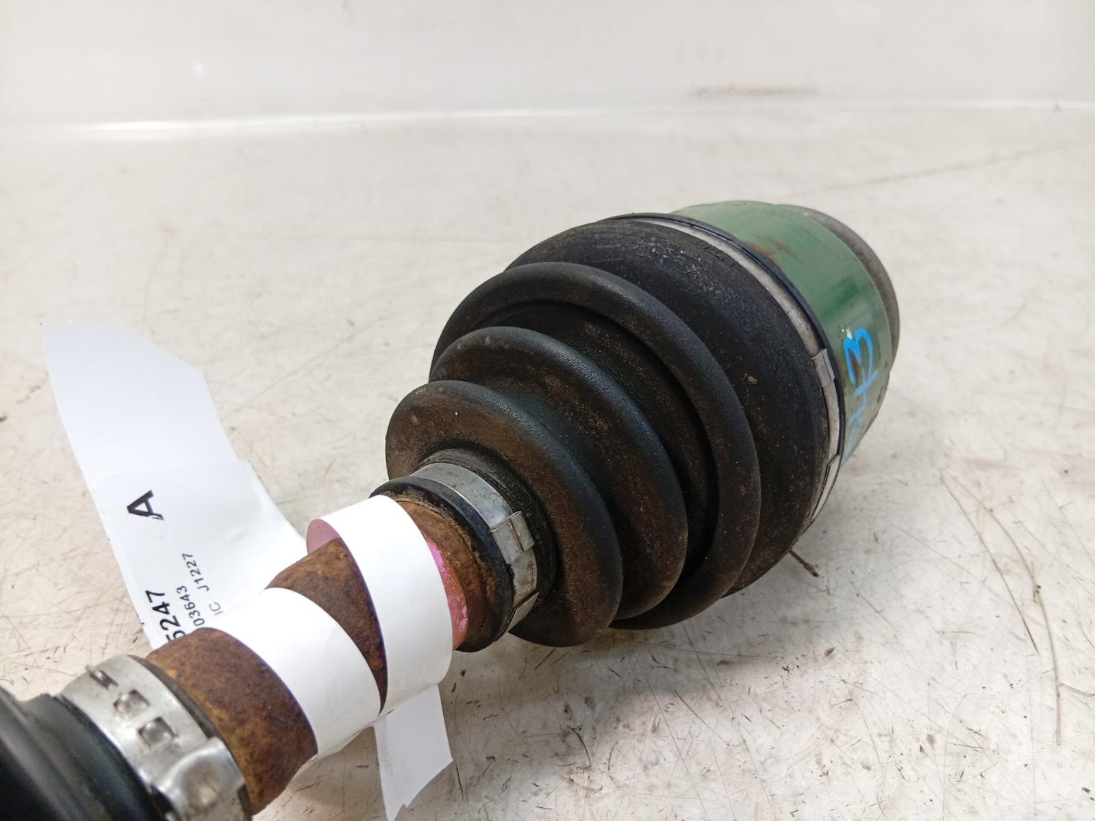 Left_Driveshaft