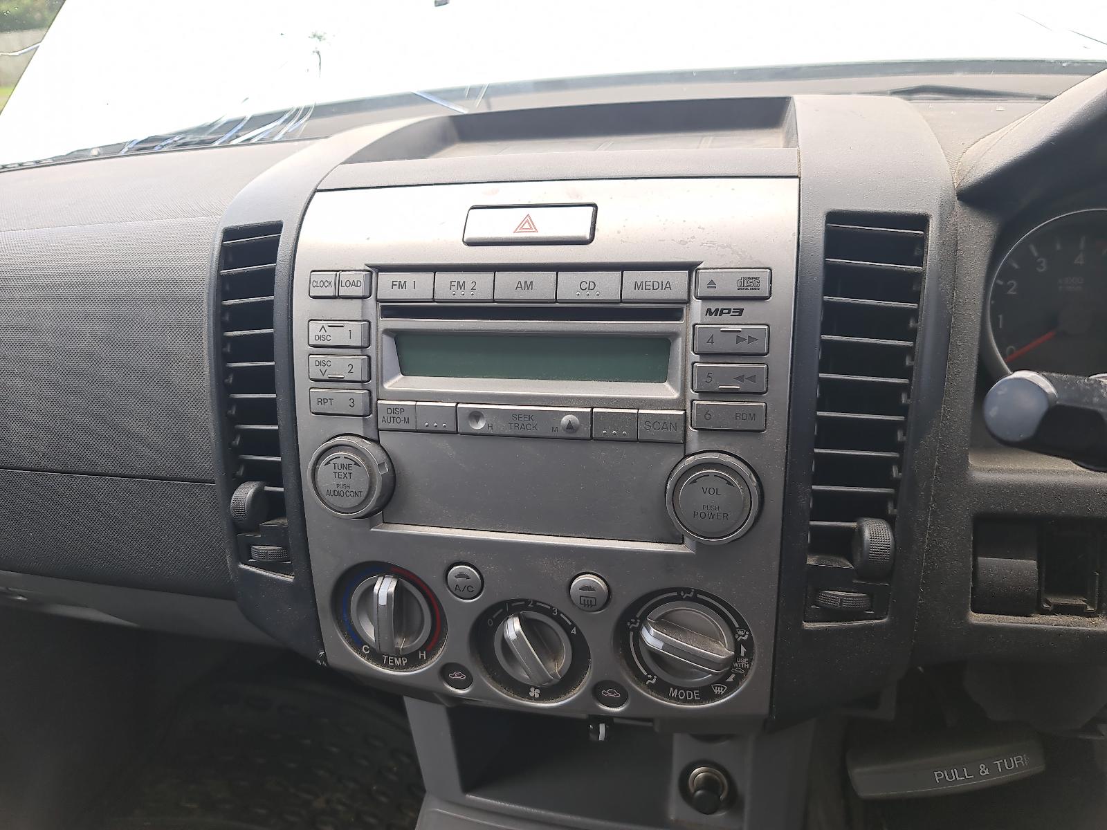 Mazda BT50 - UN 2006-2011