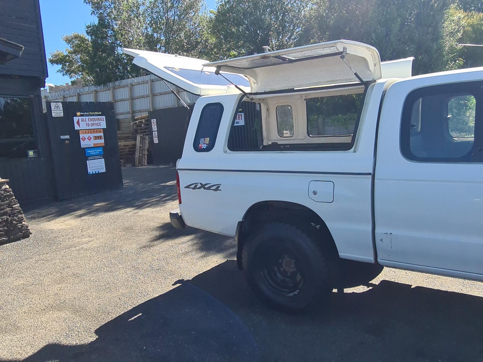 Mazda Bounty - UN 1999-2006