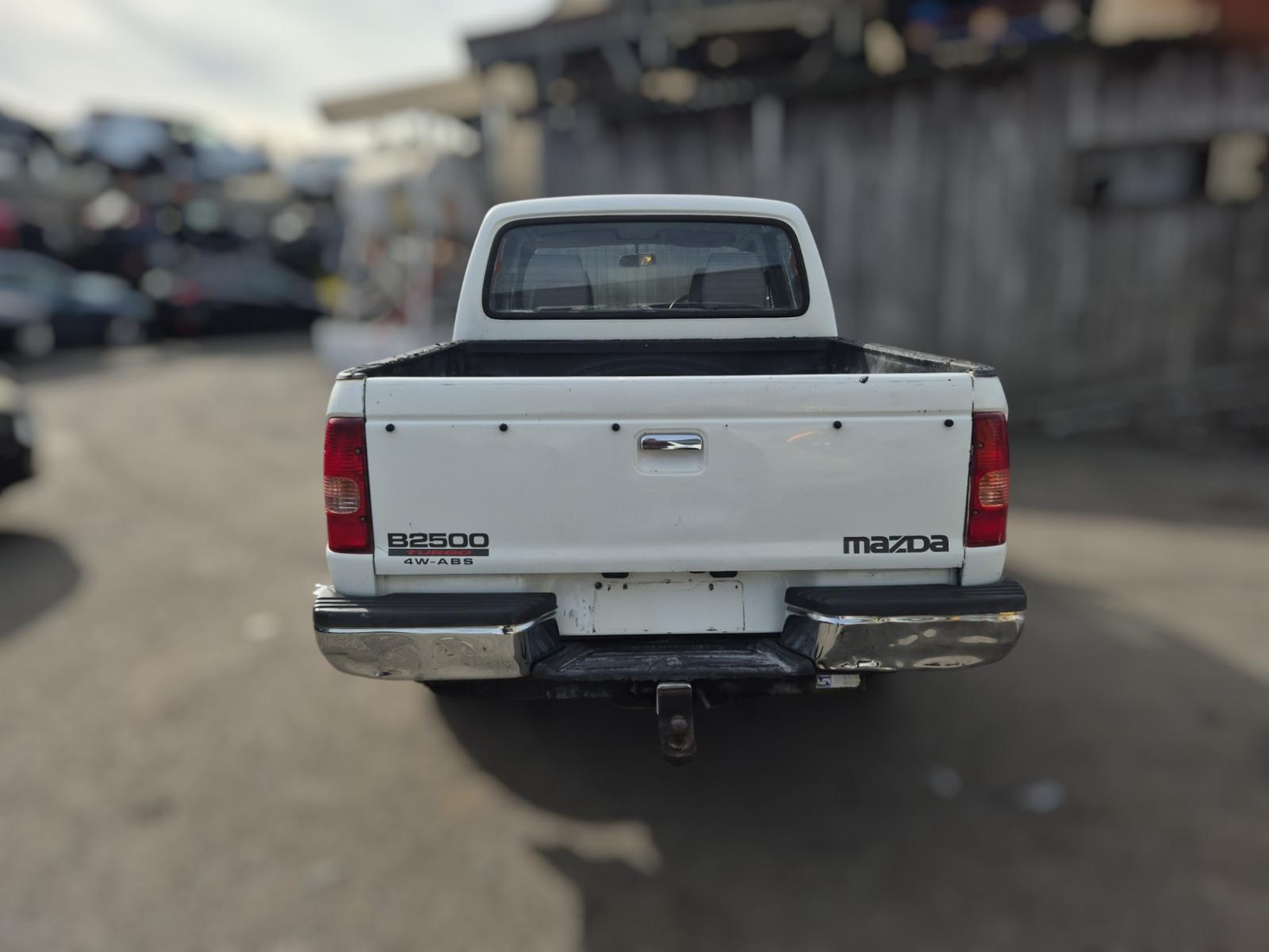 Mazda Bounty - UN 1999-2006