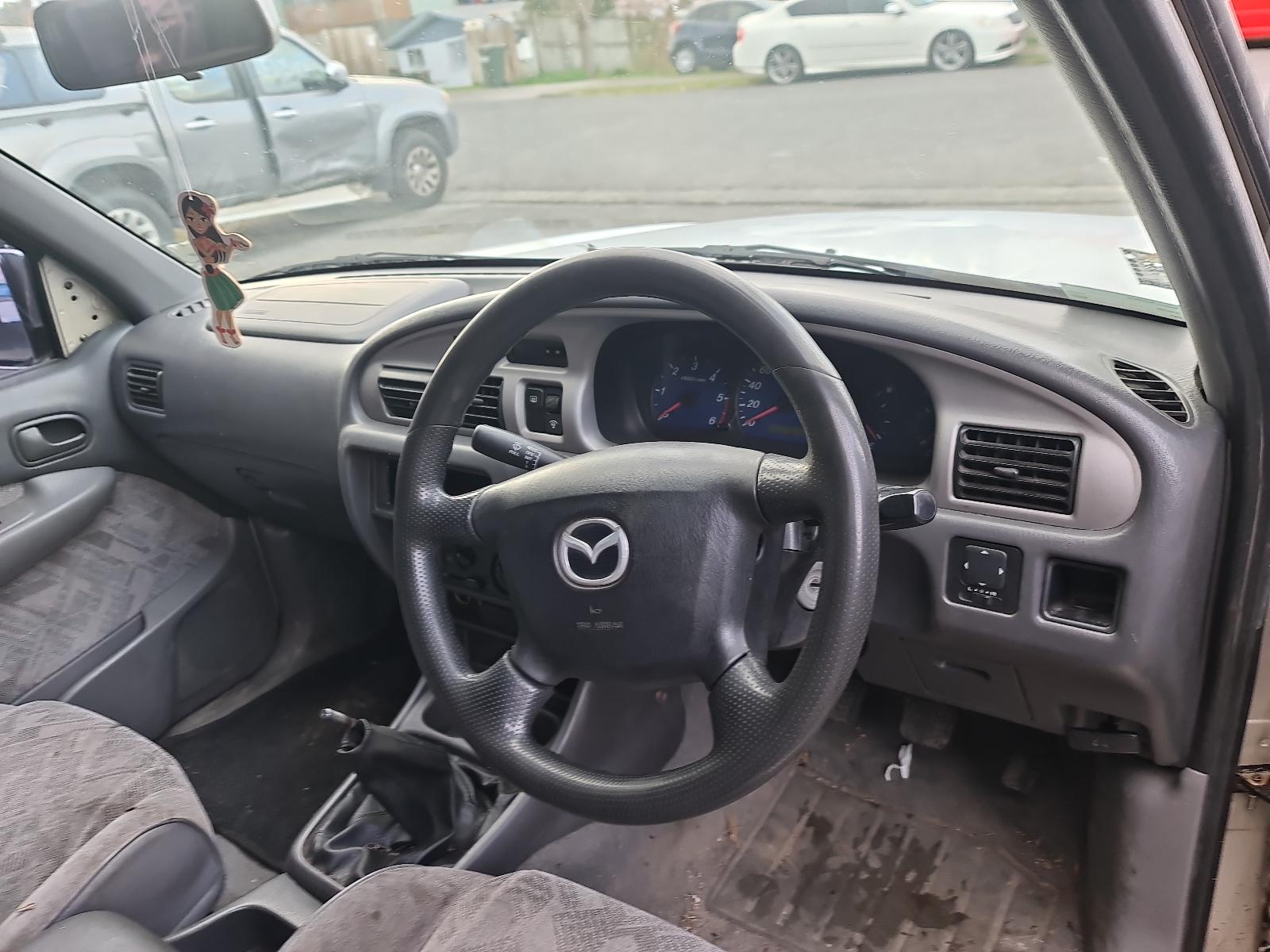 Mazda Bounty - UN 1999-2006