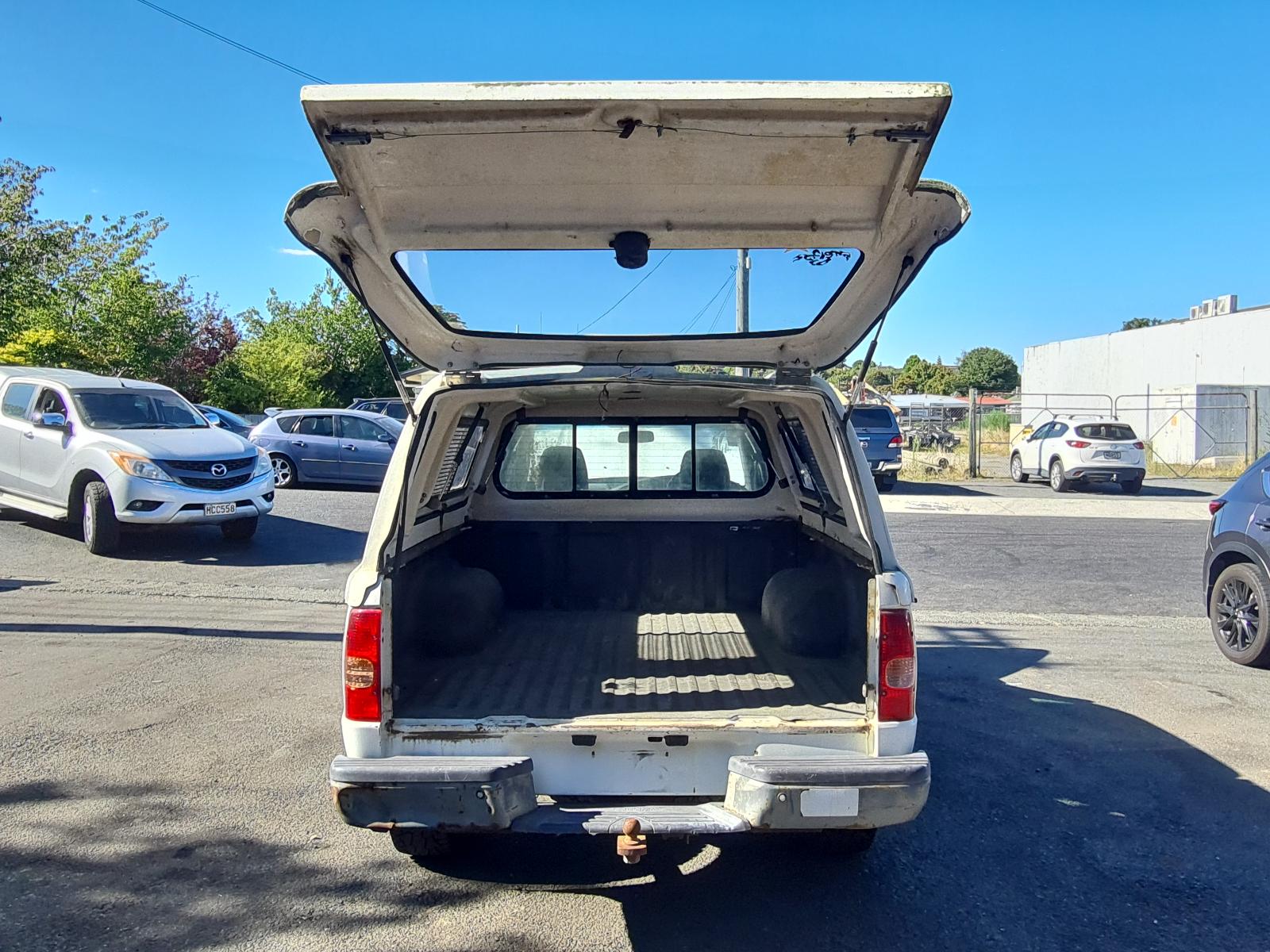 Mazda Bounty - UN 1999-2006