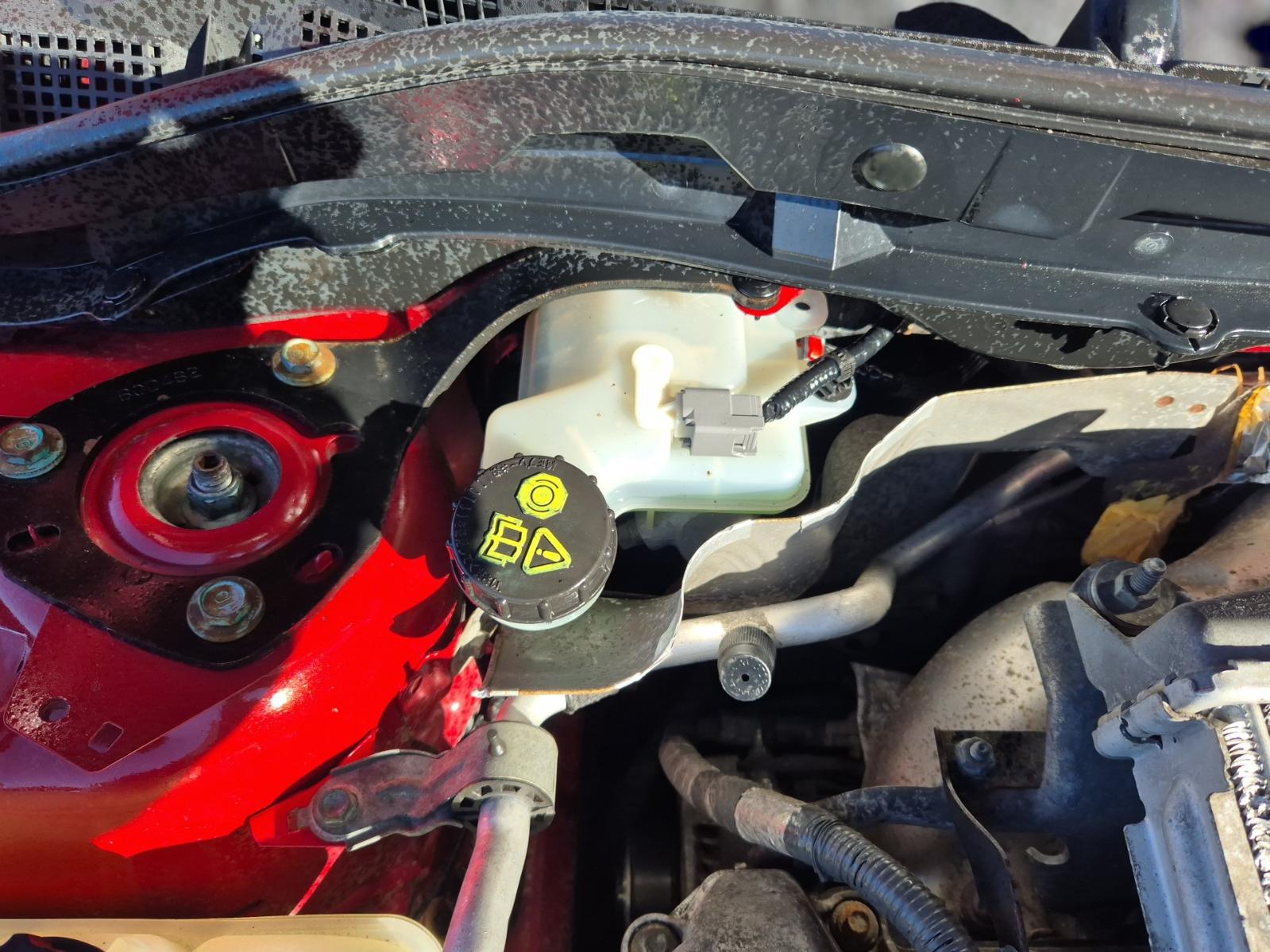 Master_Cylinder