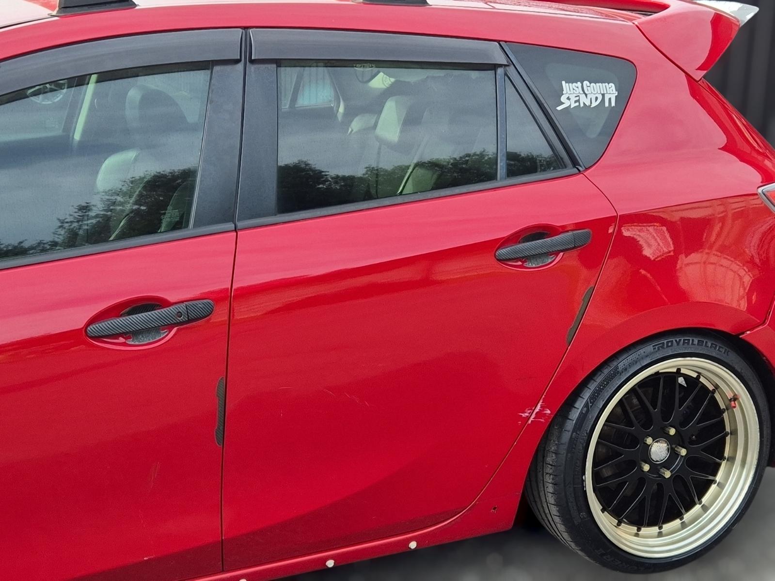 Left_Rear_Door_Sliding