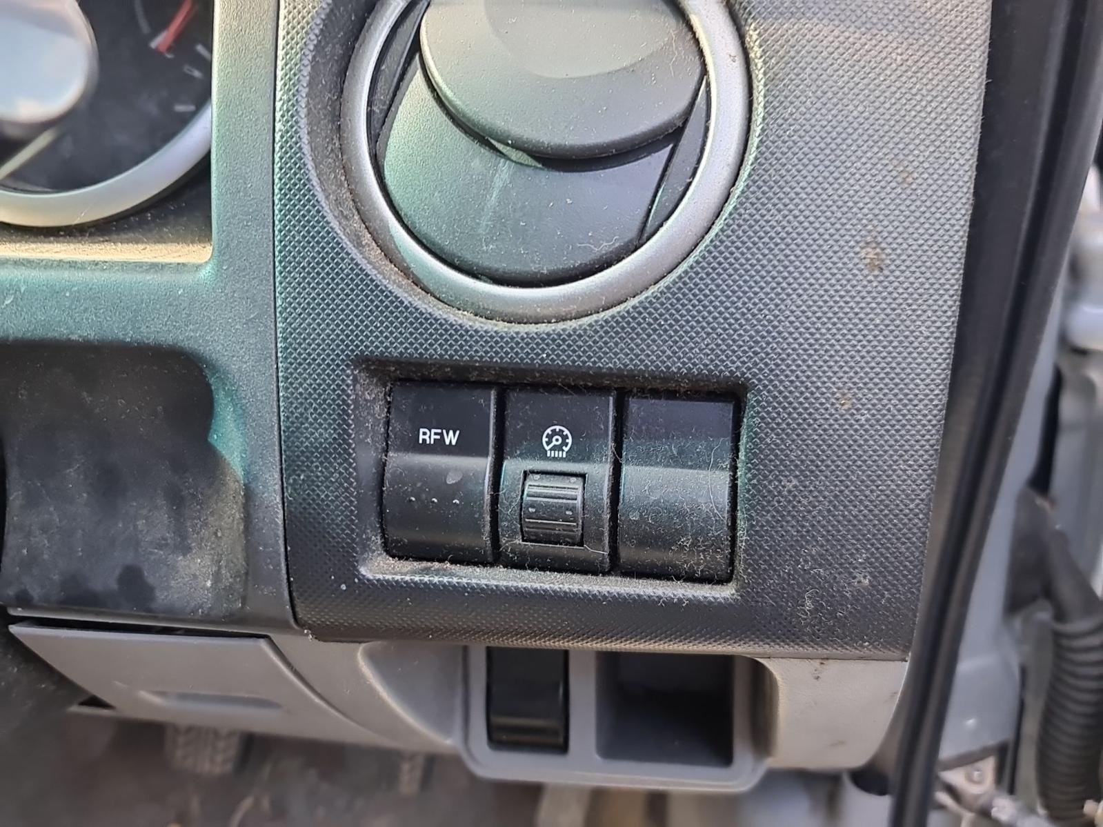 Mazda BT50 - UN 2006-2011