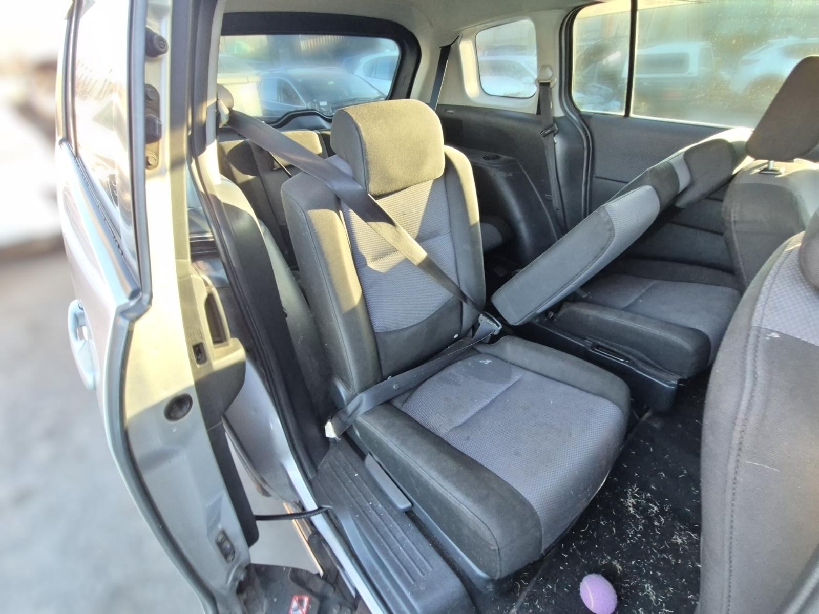 Seat_Belt_Stalk